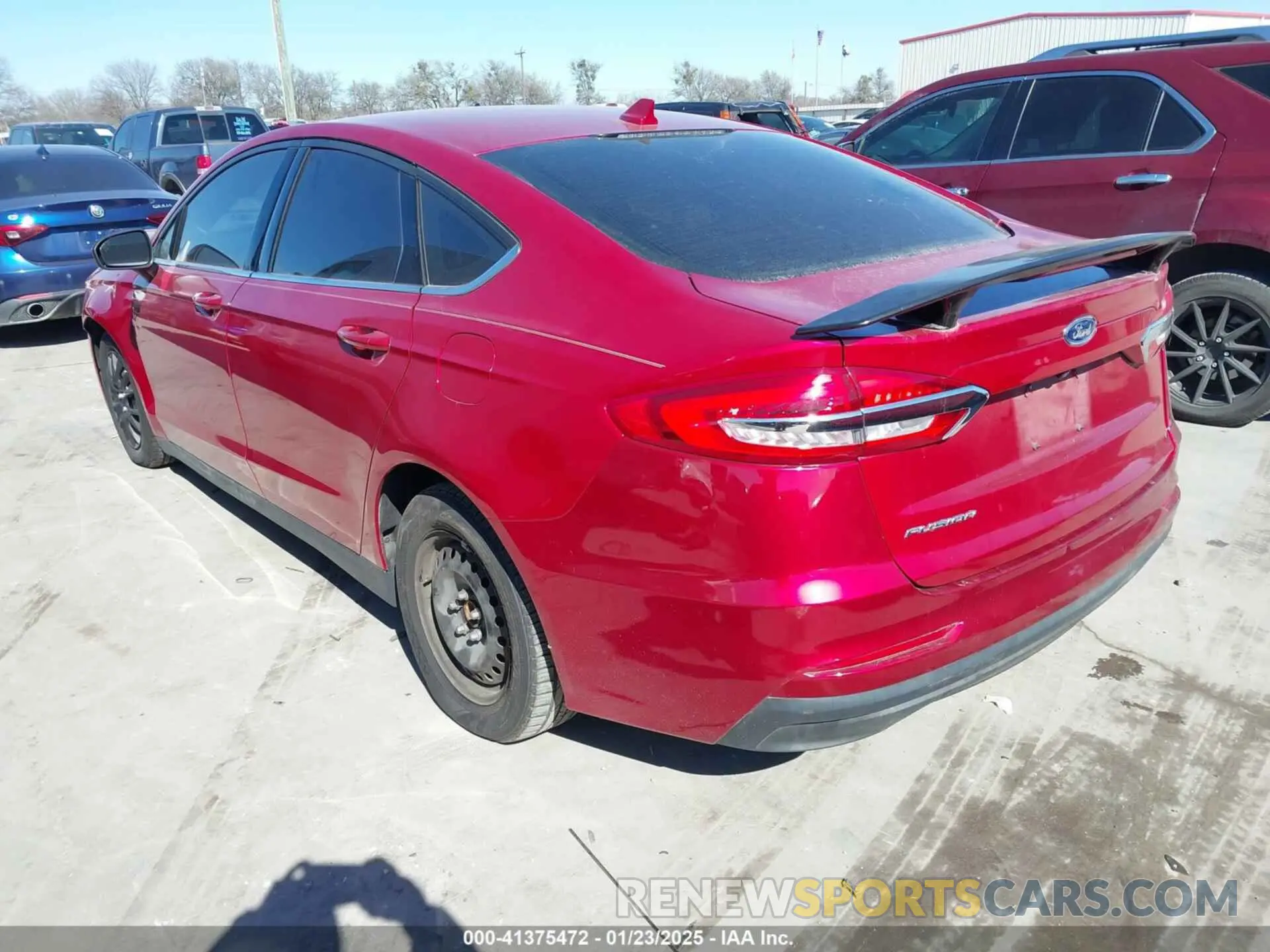 3 Photograph of a damaged car 3FA6P0G71LR180916 FORD FUSION 2020