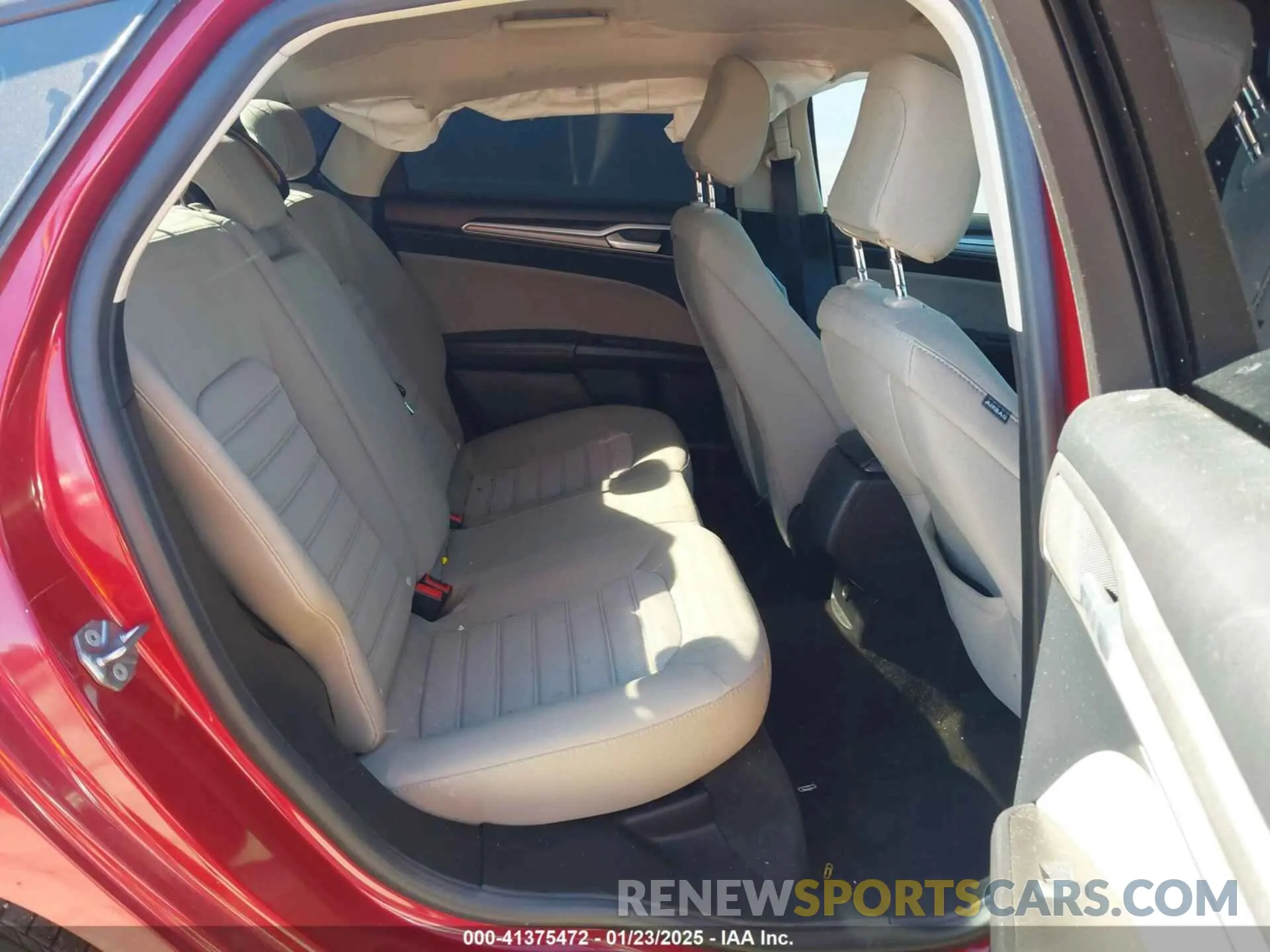 8 Photograph of a damaged car 3FA6P0G71LR180916 FORD FUSION 2020