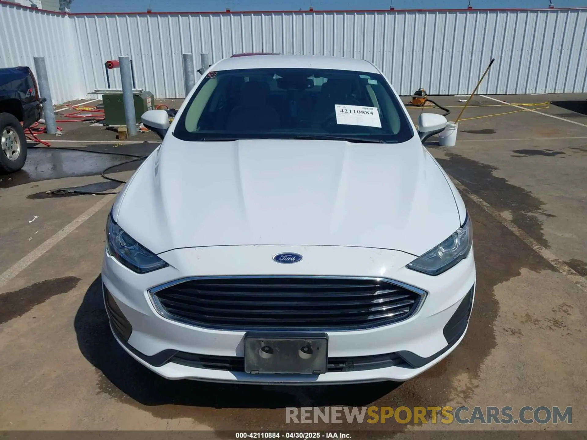 13 Photograph of a damaged car 3FA6P0G71LR265271 FORD FUSION 2020