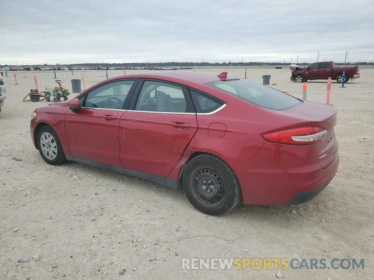 2 Photograph of a damaged car 3FA6P0G73LR168427 FORD FUSION 2020