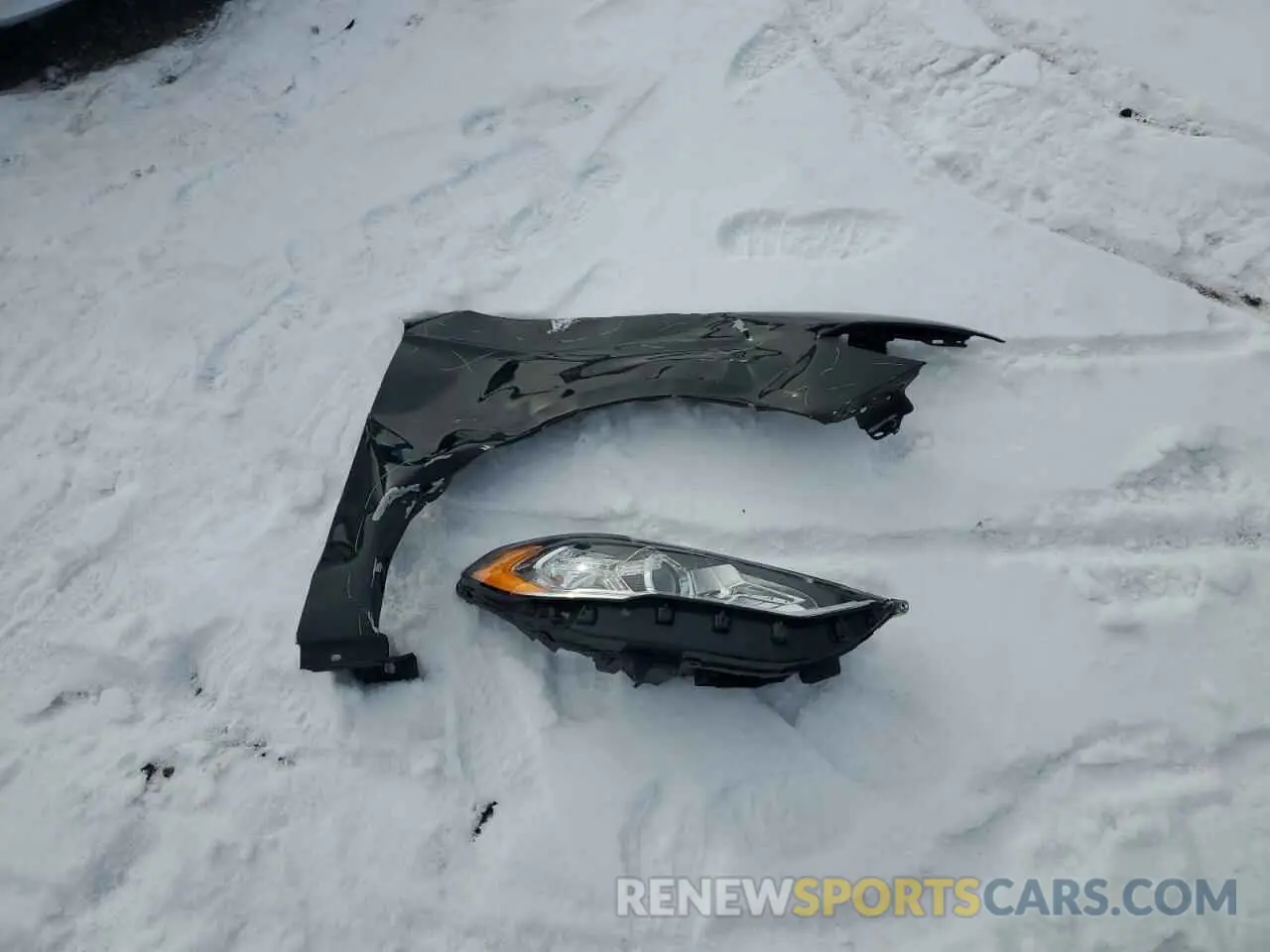 12 Photograph of a damaged car 3FA6P0G74LR251395 FORD FUSION 2020