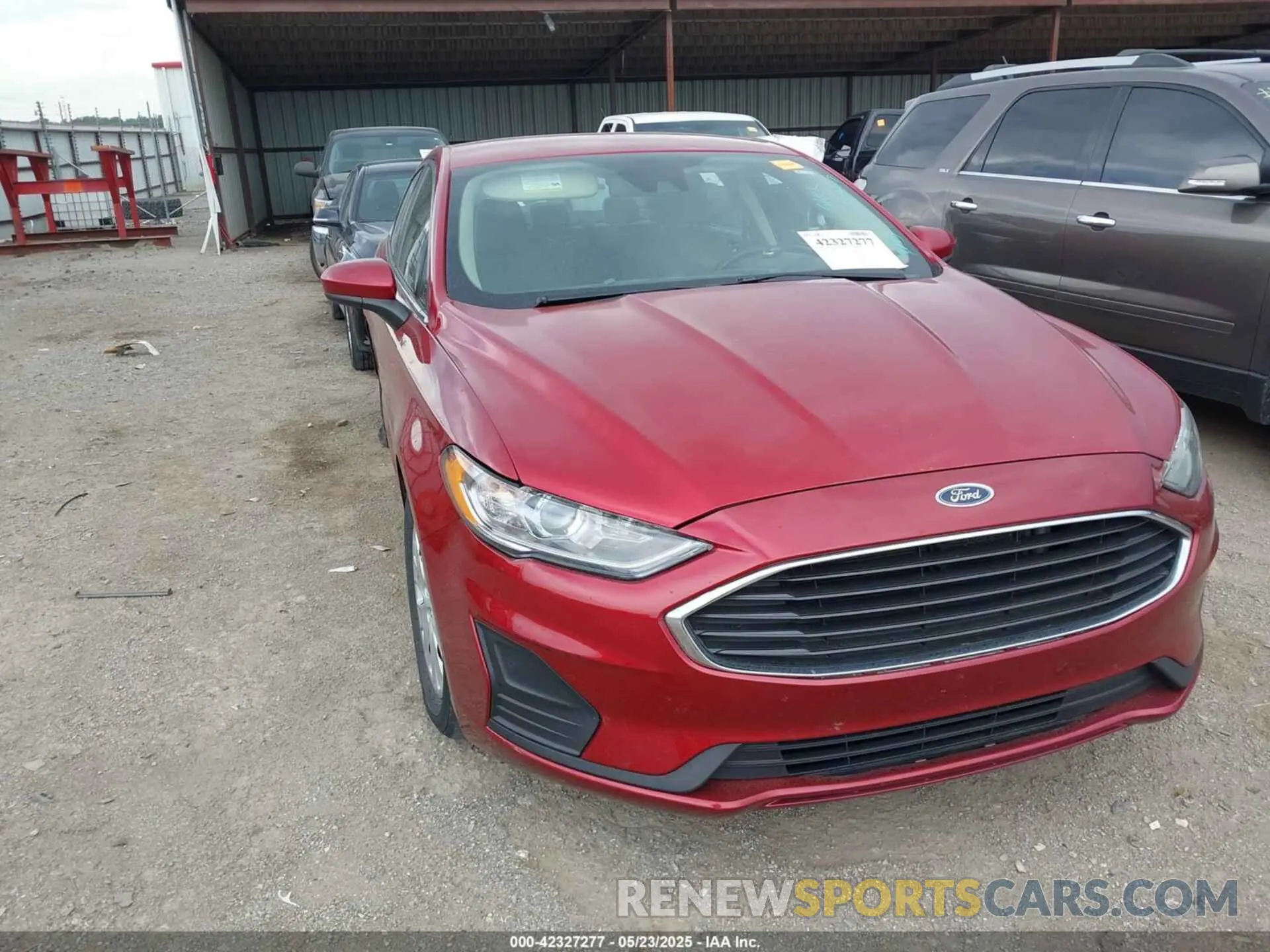 20 Photograph of a damaged car 3FA6P0G75LR111470 FORD FUSION 2020
