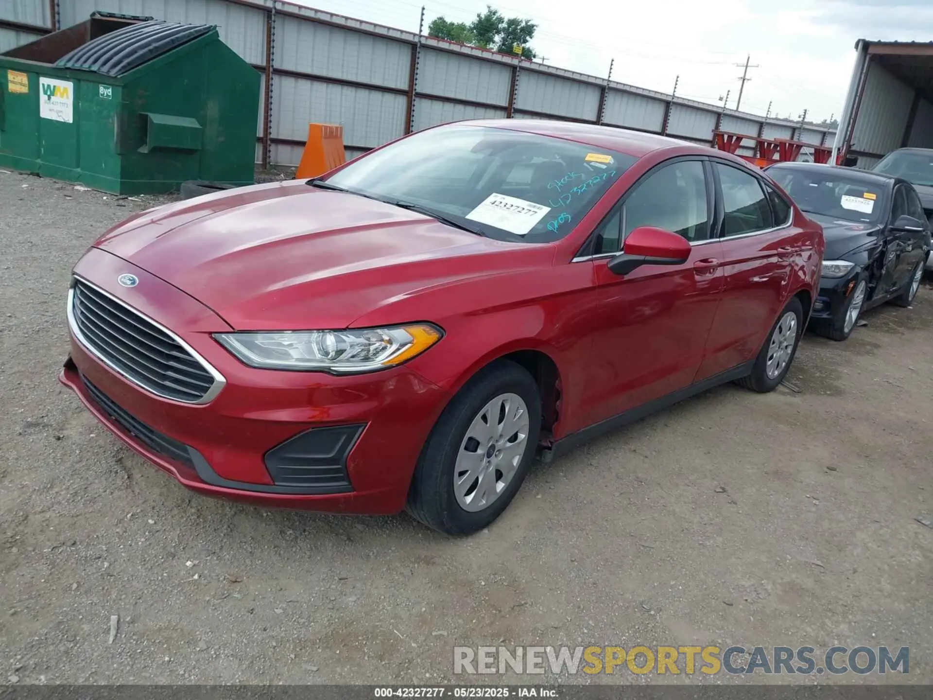 21 Photograph of a damaged car 3FA6P0G75LR111470 FORD FUSION 2020