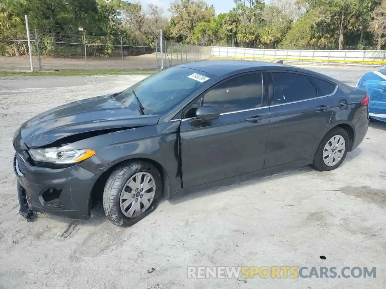 1 Photograph of a damaged car 3FA6P0G75LR197346 FORD FUSION 2020