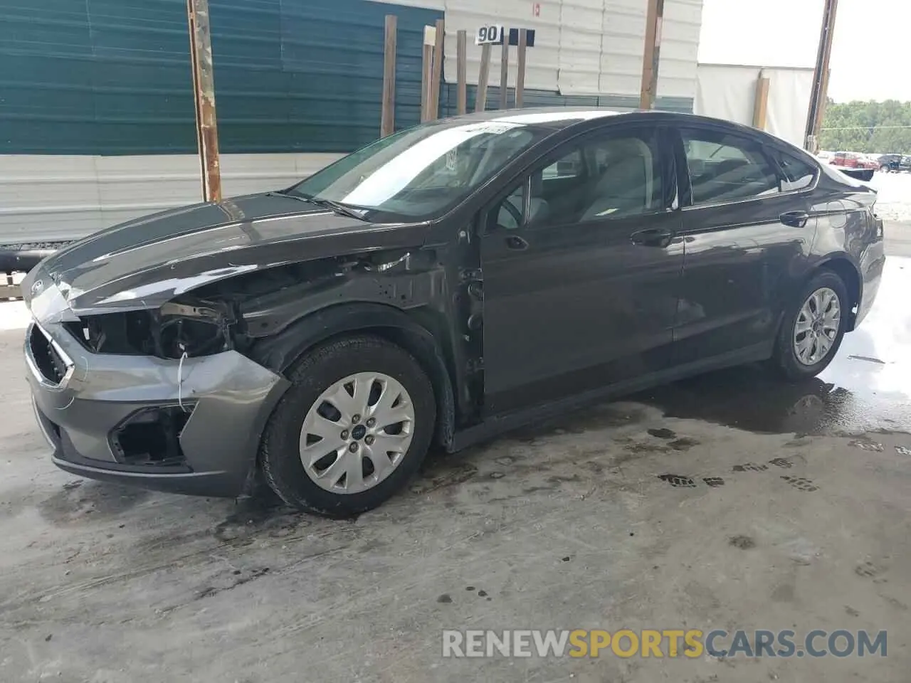 1 Photograph of a damaged car 3FA6P0G76LR104690 FORD FUSION 2020