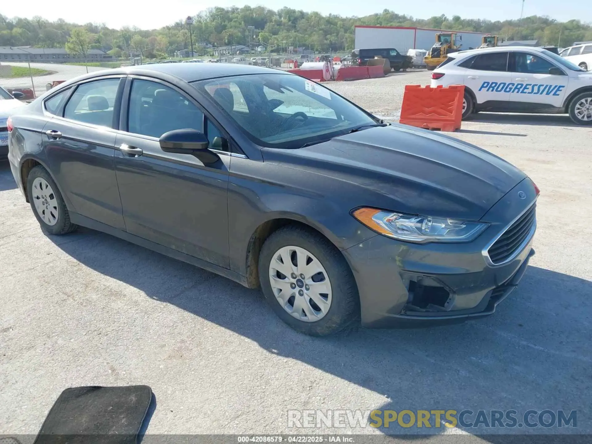 1 Photograph of a damaged car 3FA6P0G76LR122462 FORD FUSION 2020