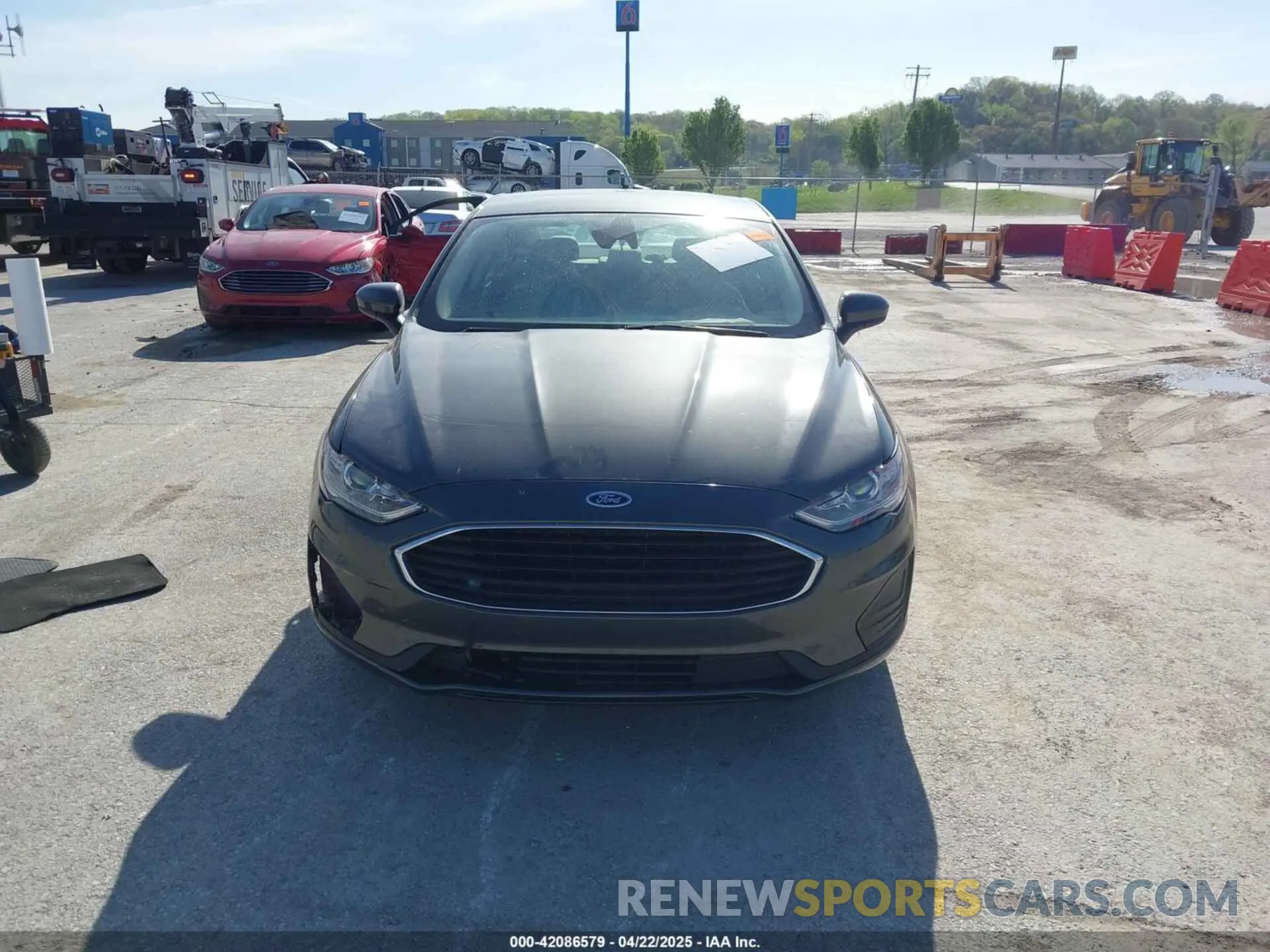 12 Photograph of a damaged car 3FA6P0G76LR122462 FORD FUSION 2020