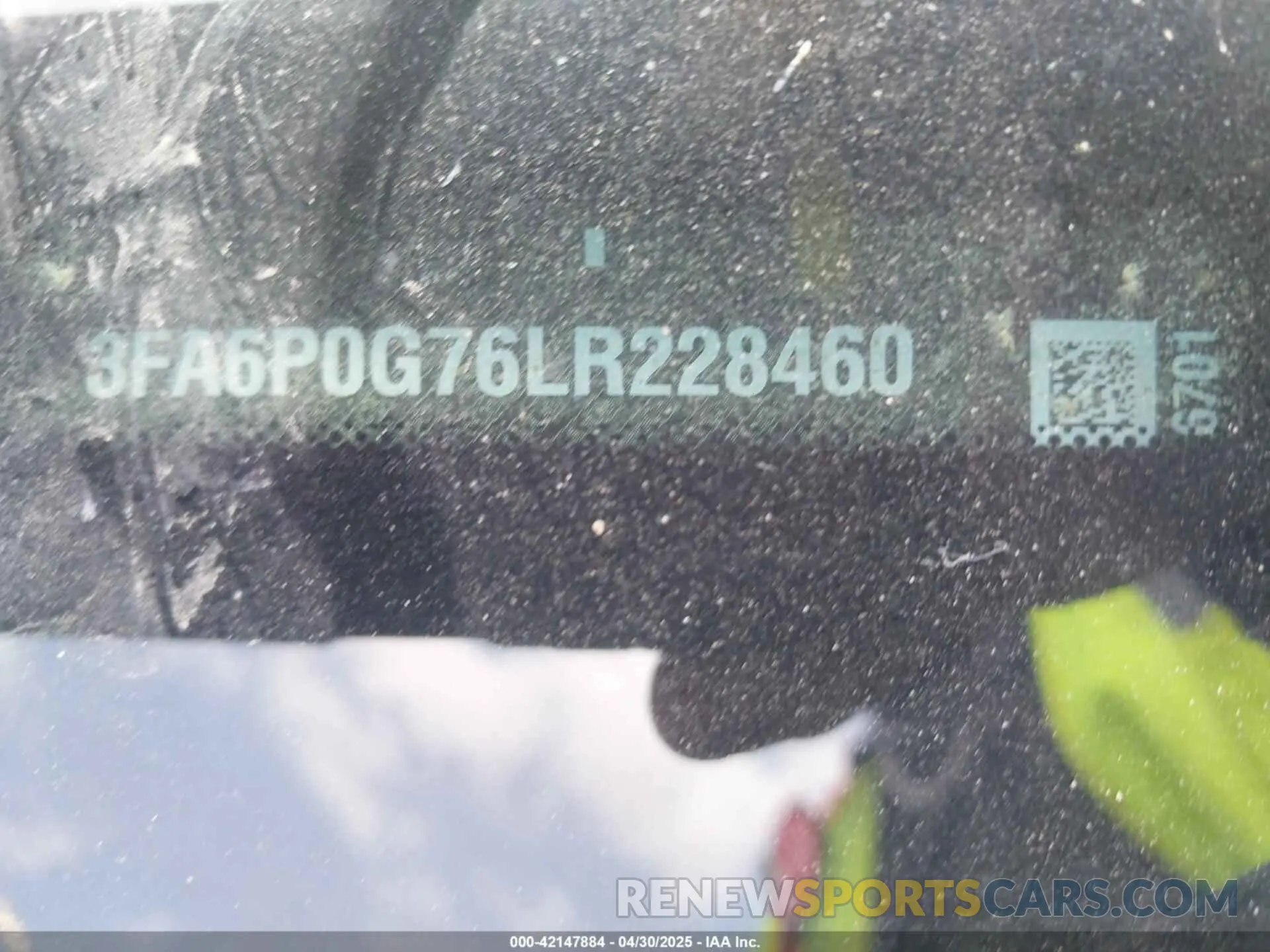 9 Photograph of a damaged car 3FA6P0G76LR228460 FORD FUSION 2020