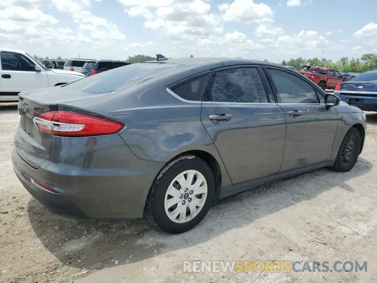 3 Photograph of a damaged car 3FA6P0G77LR187787 FORD FUSION 2020