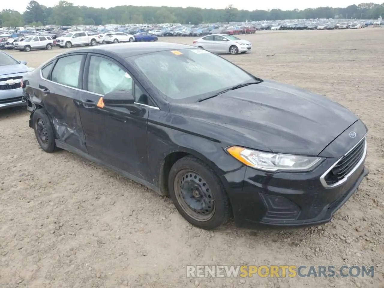 4 Photograph of a damaged car 3FA6P0G78LR103864 FORD FUSION 2020