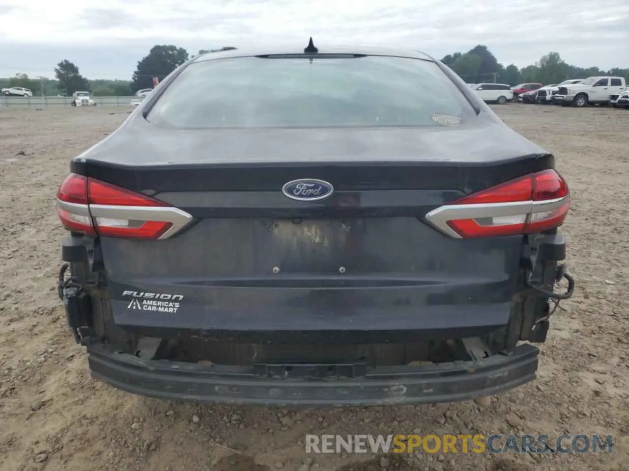 6 Photograph of a damaged car 3FA6P0G78LR103864 FORD FUSION 2020