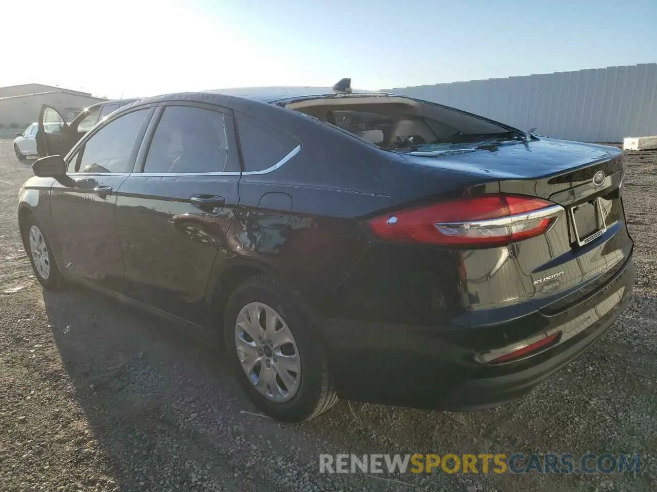 2 Photograph of a damaged car 3FA6P0G79LR110449 FORD FUSION 2020