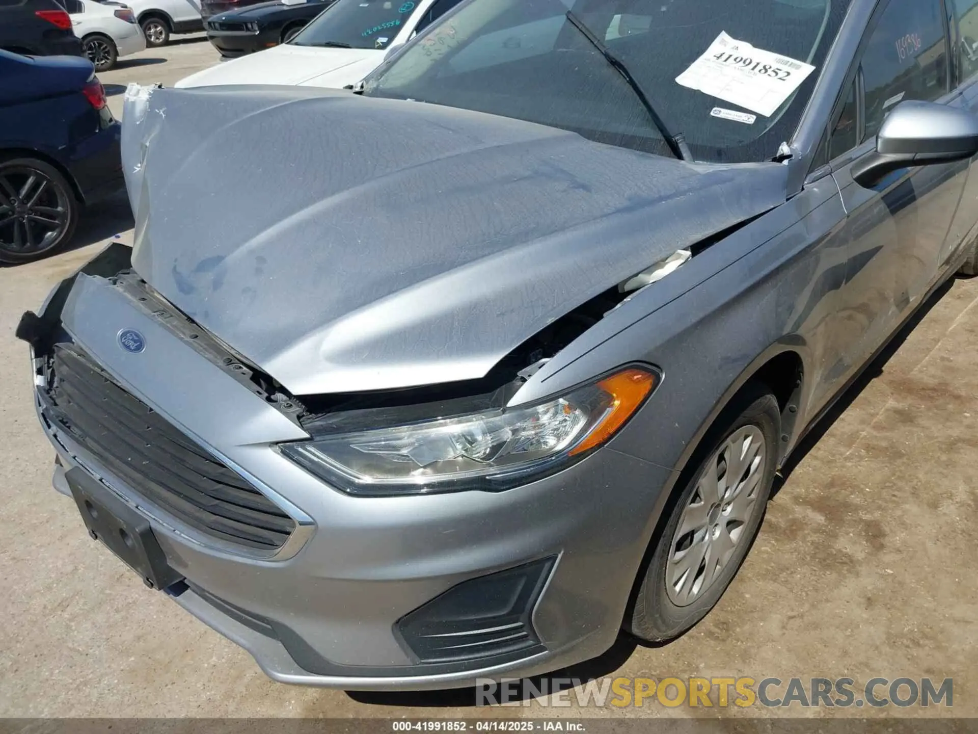 16 Photograph of a damaged car 3FA6P0G79LR169386 FORD FUSION 2020