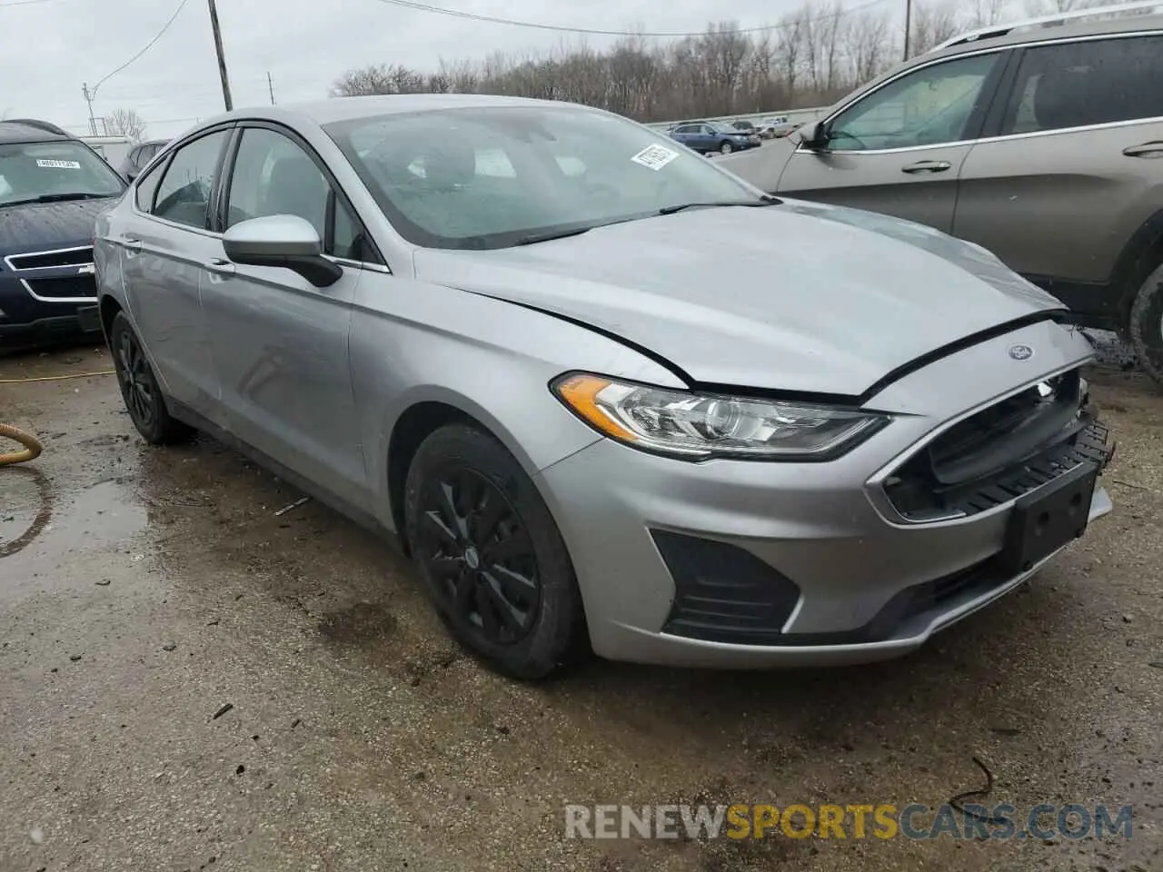 4 Photograph of a damaged car 3FA6P0G79LR247021 FORD FUSION 2020