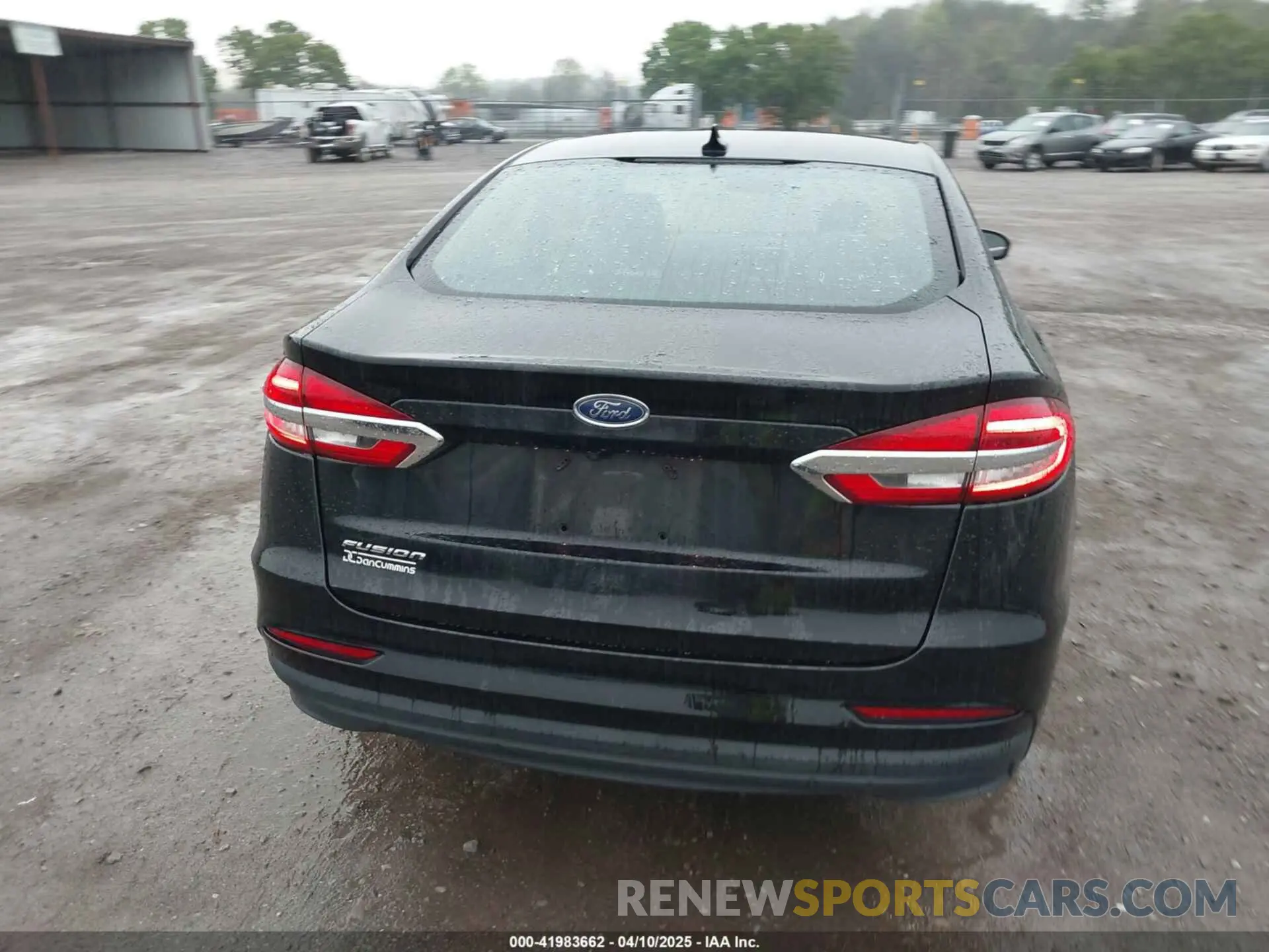 16 Photograph of a damaged car 3FA6P0G7XLR263566 FORD FUSION 2020