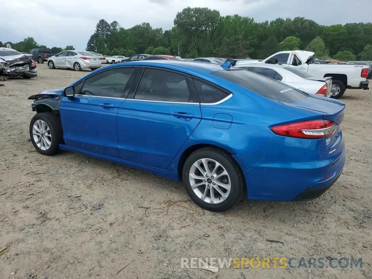 2 Photograph of a damaged car 3FA6P0H72LR194421 FORD FUSION 2020