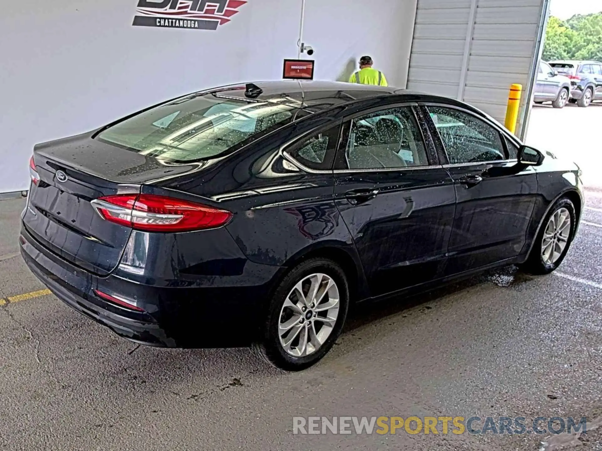 6 Photograph of a damaged car 3FA6P0H76LR177007 FORD FUSION 2020