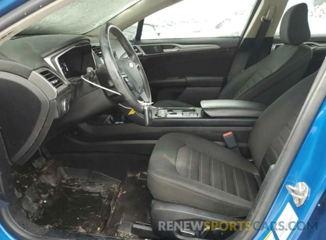 7 Photograph of a damaged car 3FA6P0HD0LR107945 FORD FUSION 2020