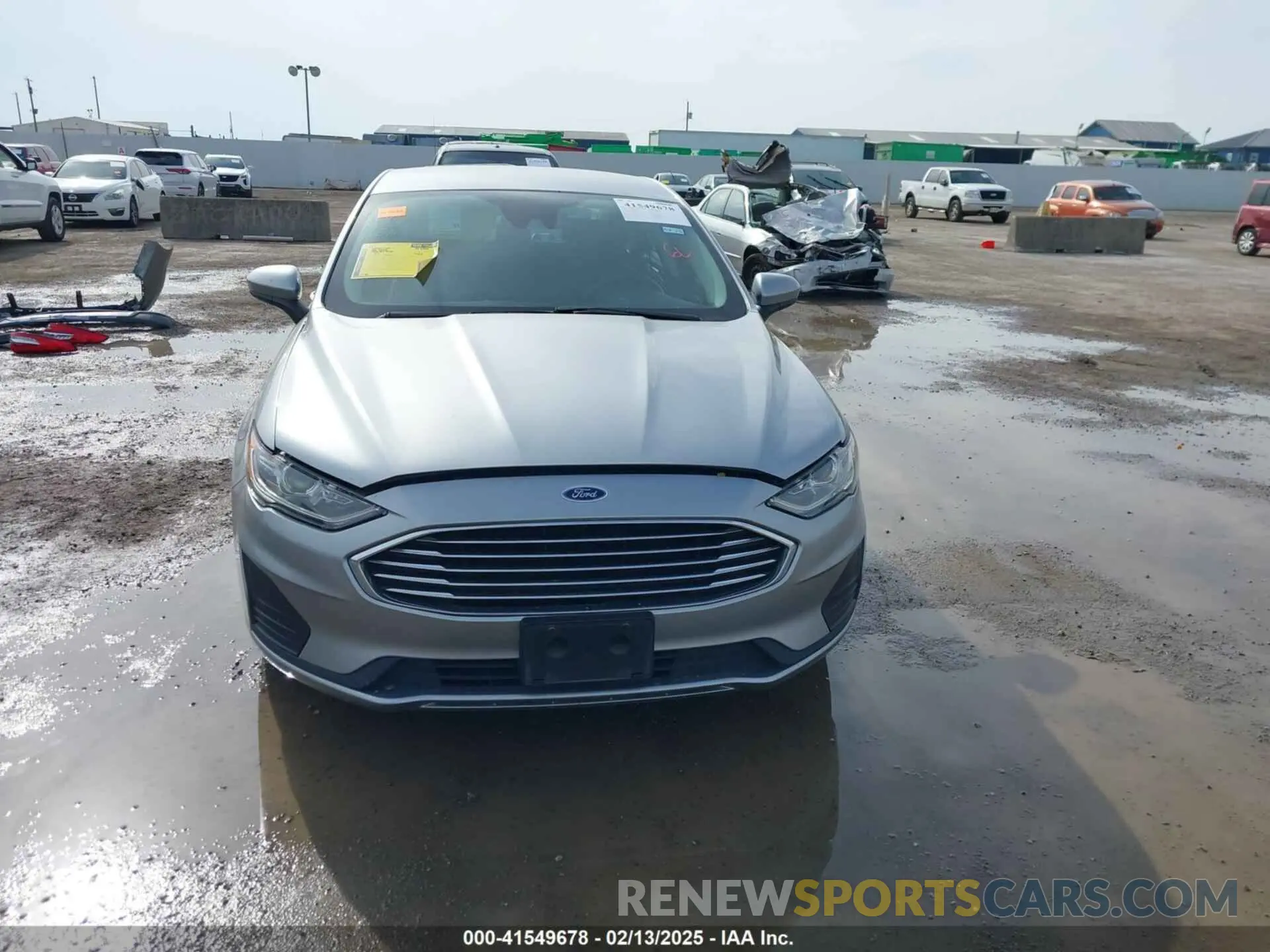 13 Photograph of a damaged car 3FA6P0HD0LR111008 FORD FUSION 2020