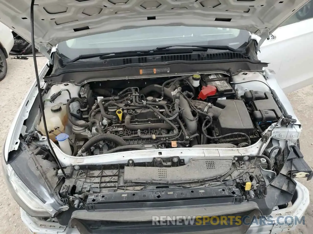 11 Photograph of a damaged car 3FA6P0HD0LR136202 FORD FUSION 2020