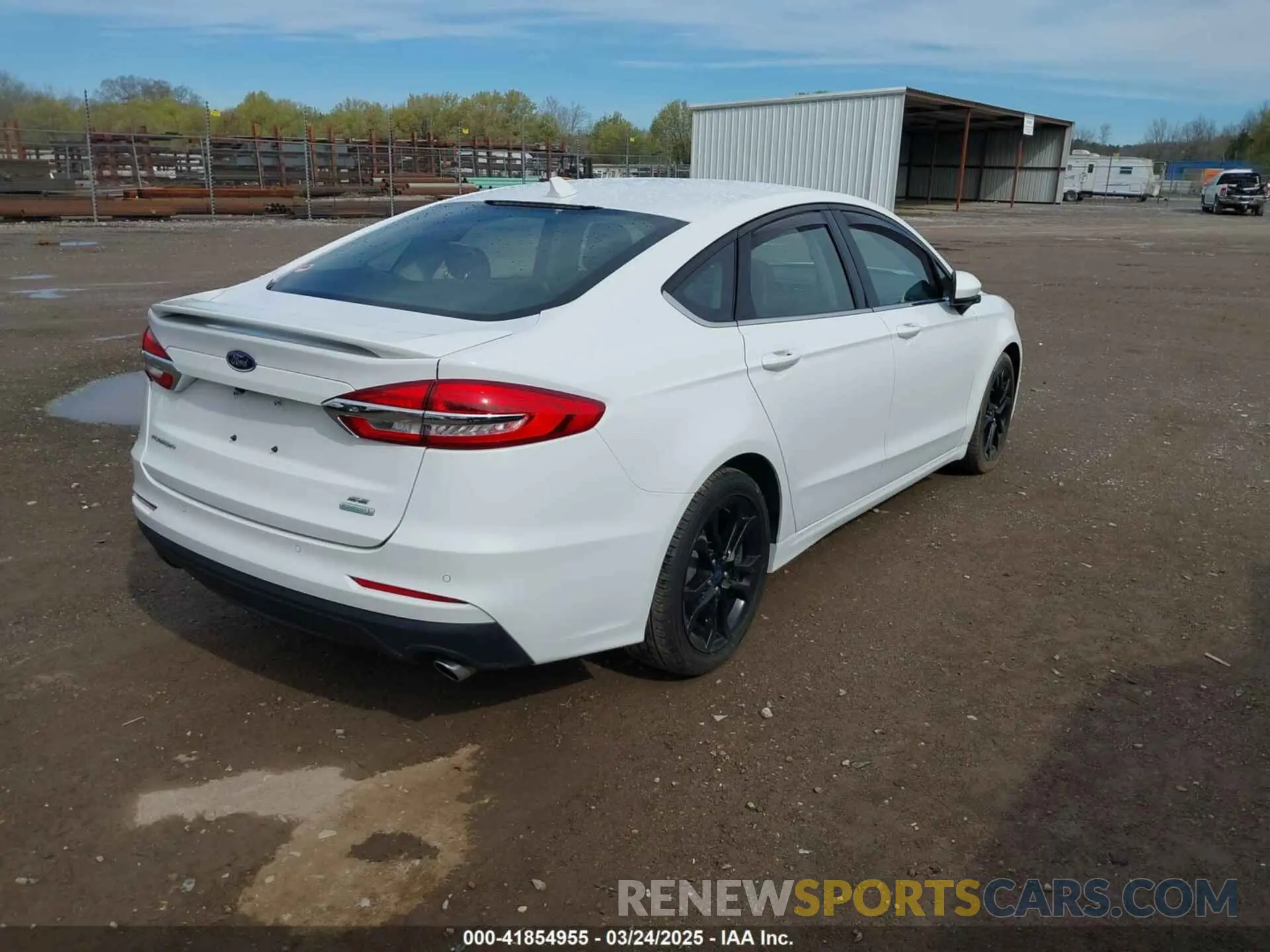 4 Photograph of a damaged car 3FA6P0HD0LR143408 FORD FUSION 2020