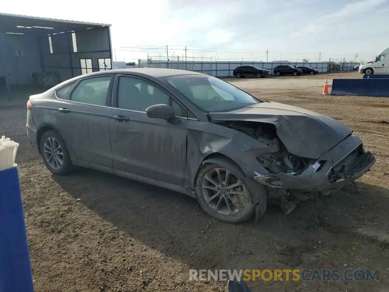 4 Photograph of a damaged car 3FA6P0HD0LR149161 FORD FUSION 2020