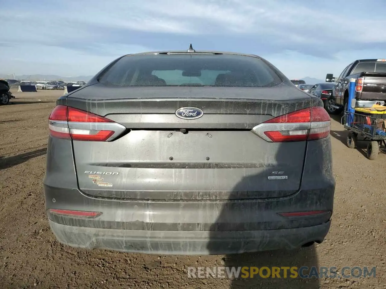 6 Photograph of a damaged car 3FA6P0HD0LR149161 FORD FUSION 2020