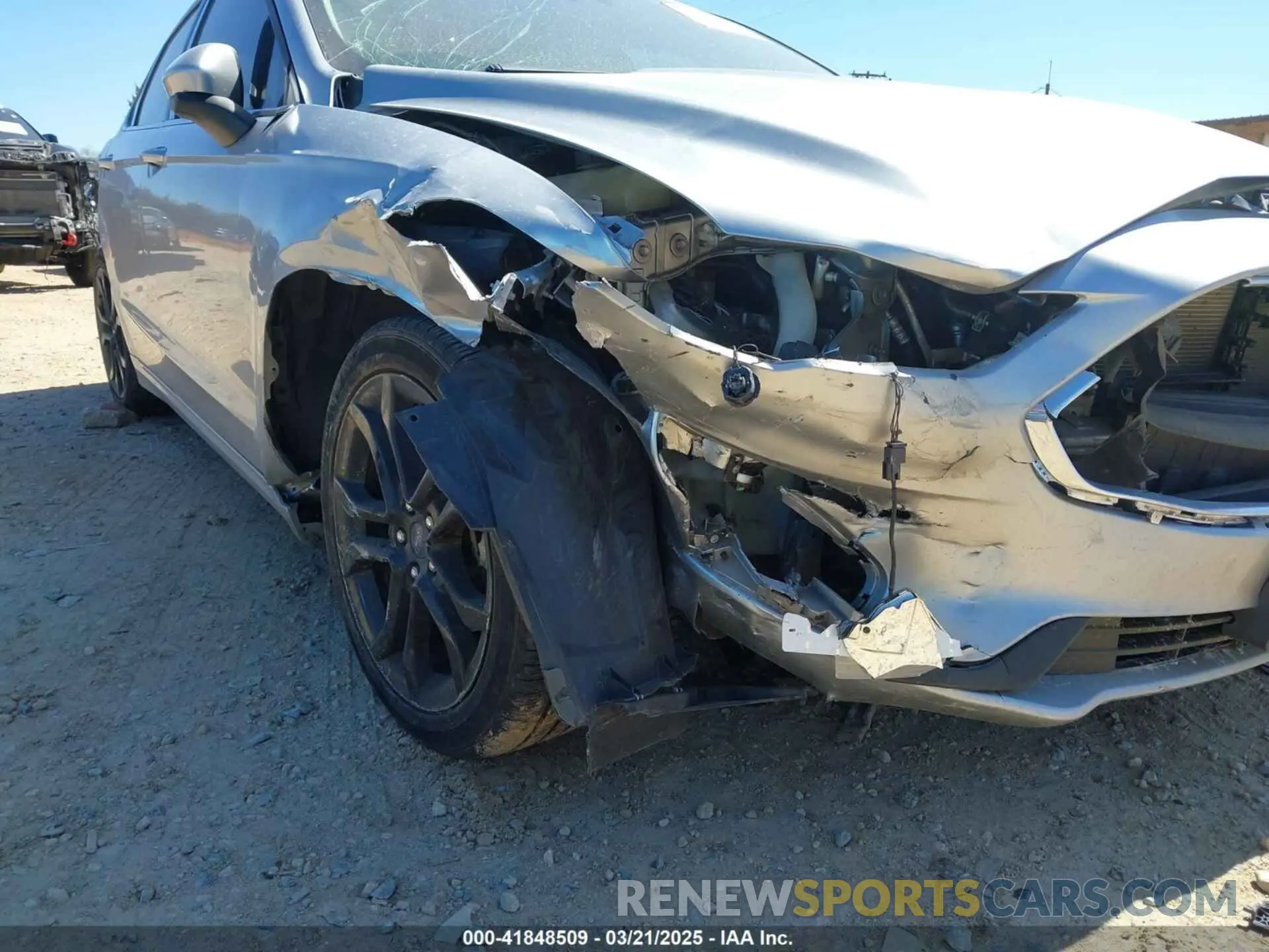 20 Photograph of a damaged car 3FA6P0HD0LR163786 FORD FUSION 2020