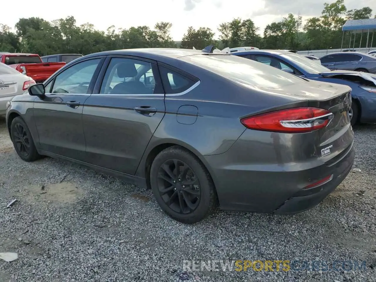 2 Photograph of a damaged car 3FA6P0HD0LR184251 FORD FUSION 2020
