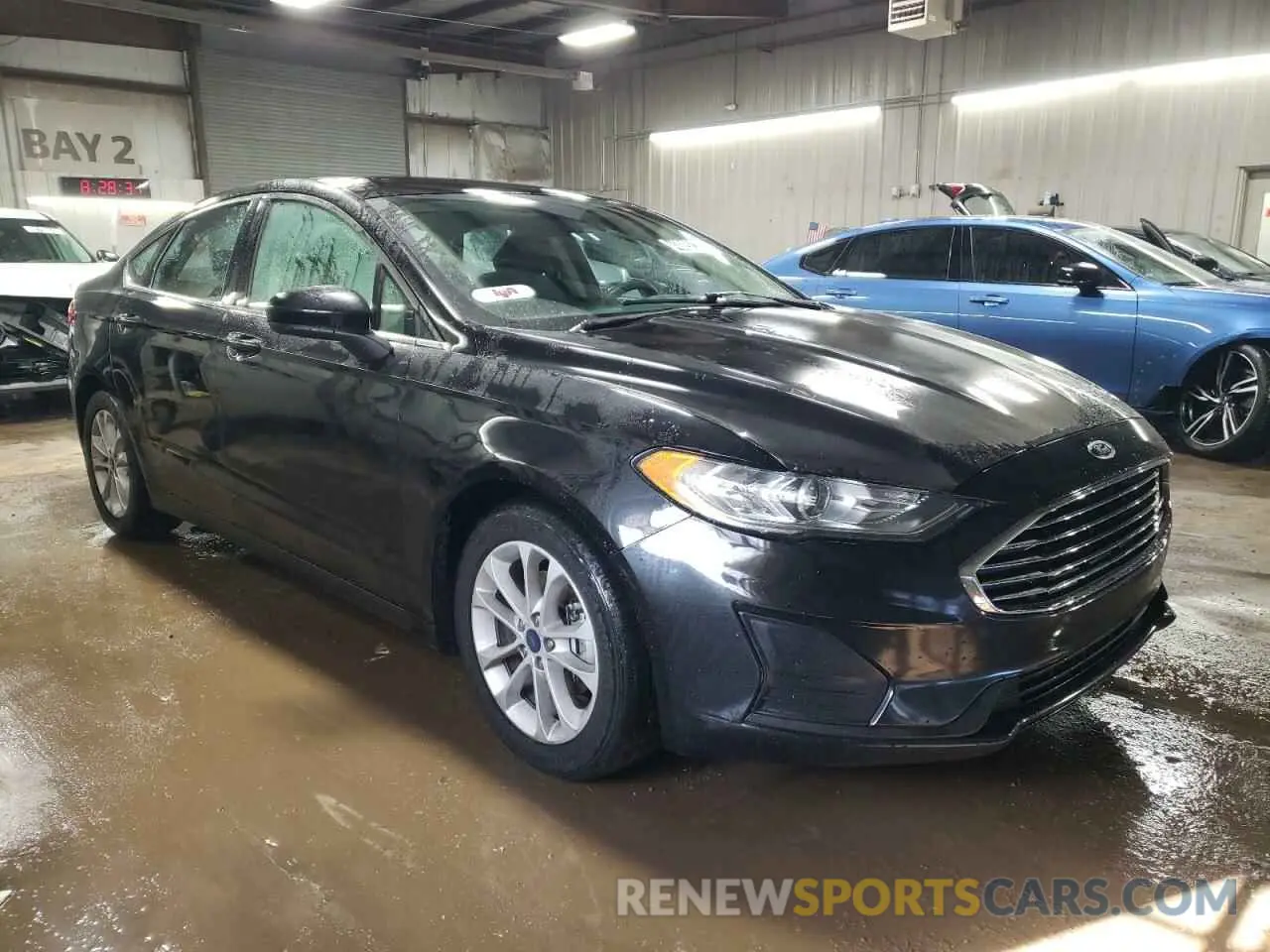 4 Photograph of a damaged car 3FA6P0HD0LR186615 FORD FUSION 2020