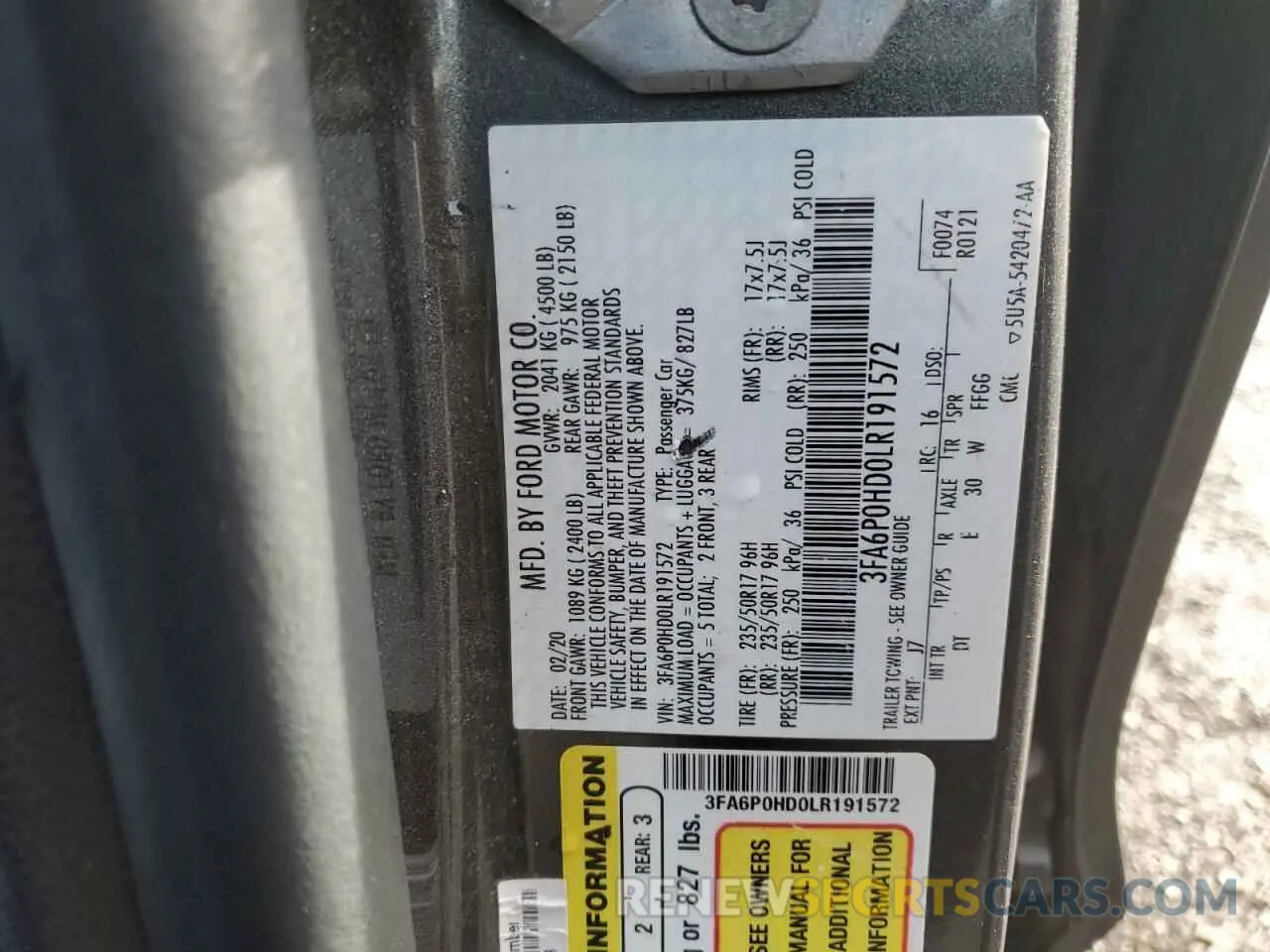 13 Photograph of a damaged car 3FA6P0HD0LR191572 FORD FUSION 2020