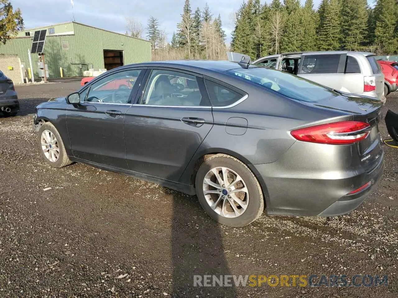 2 Photograph of a damaged car 3FA6P0HD0LR191572 FORD FUSION 2020