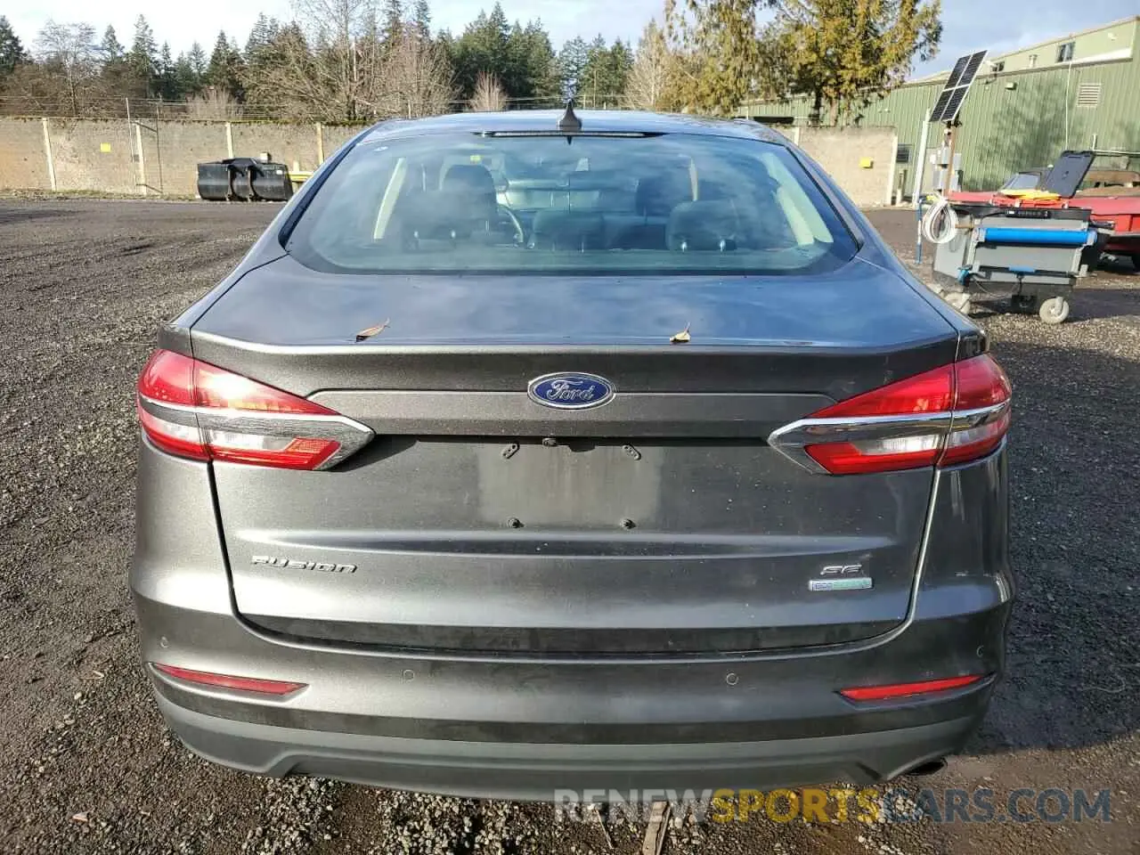 6 Photograph of a damaged car 3FA6P0HD0LR191572 FORD FUSION 2020