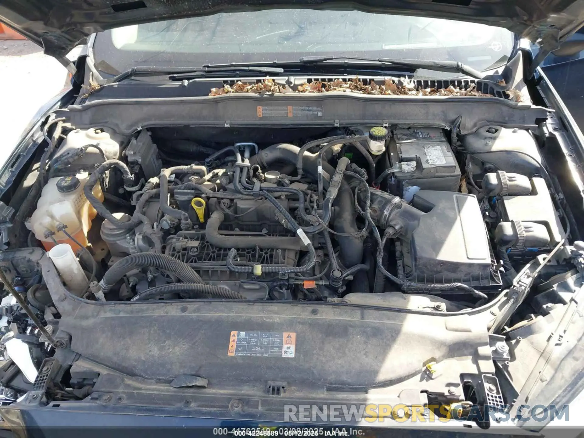 10 Photograph of a damaged car 3FA6P0HD0LR218771 FORD FUSION 2020