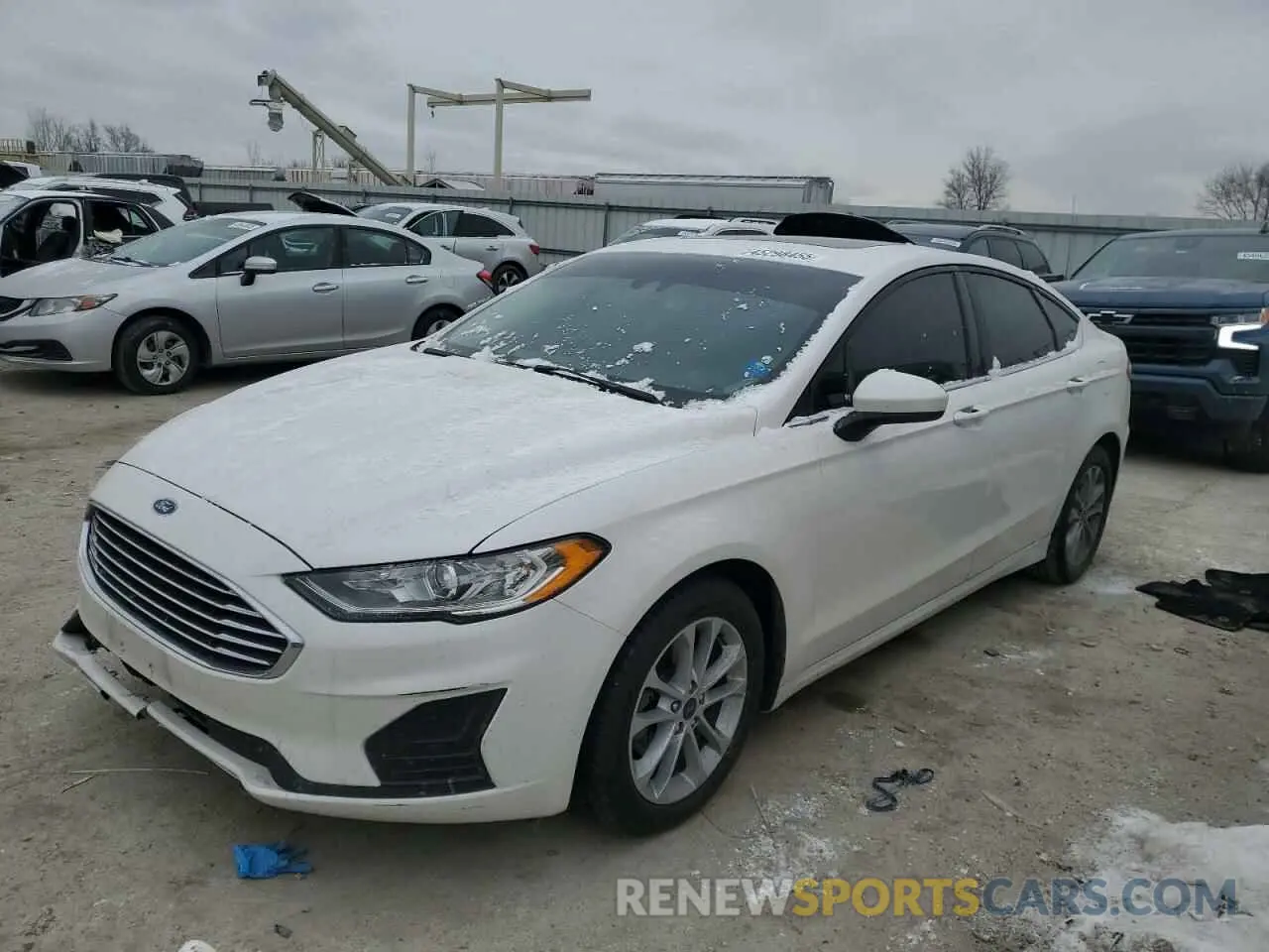 1 Photograph of a damaged car 3FA6P0HD0LR228586 FORD FUSION 2020