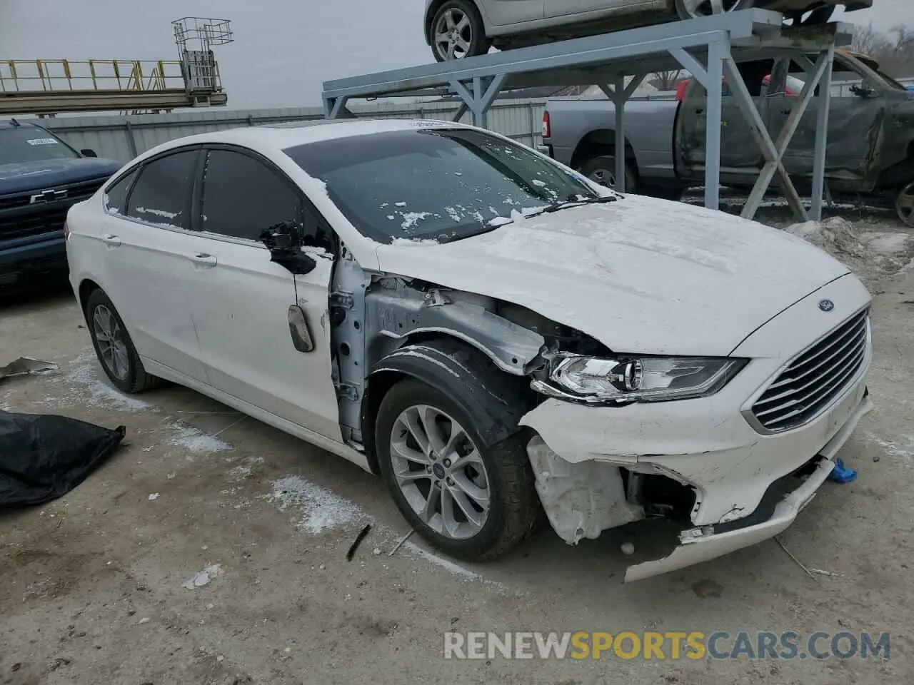4 Photograph of a damaged car 3FA6P0HD0LR228586 FORD FUSION 2020