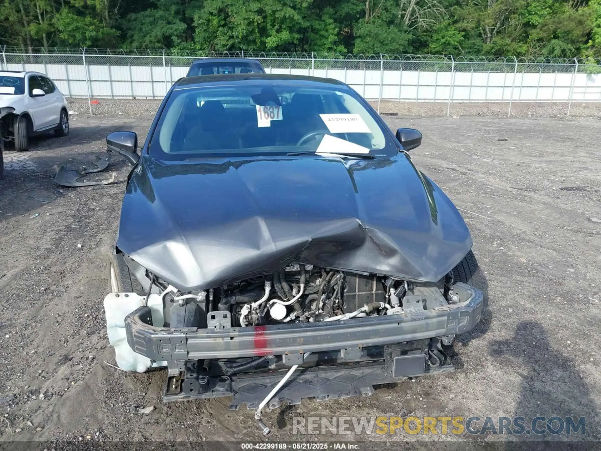 13 Photograph of a damaged car 3FA6P0HD0LR247946 FORD FUSION 2020
