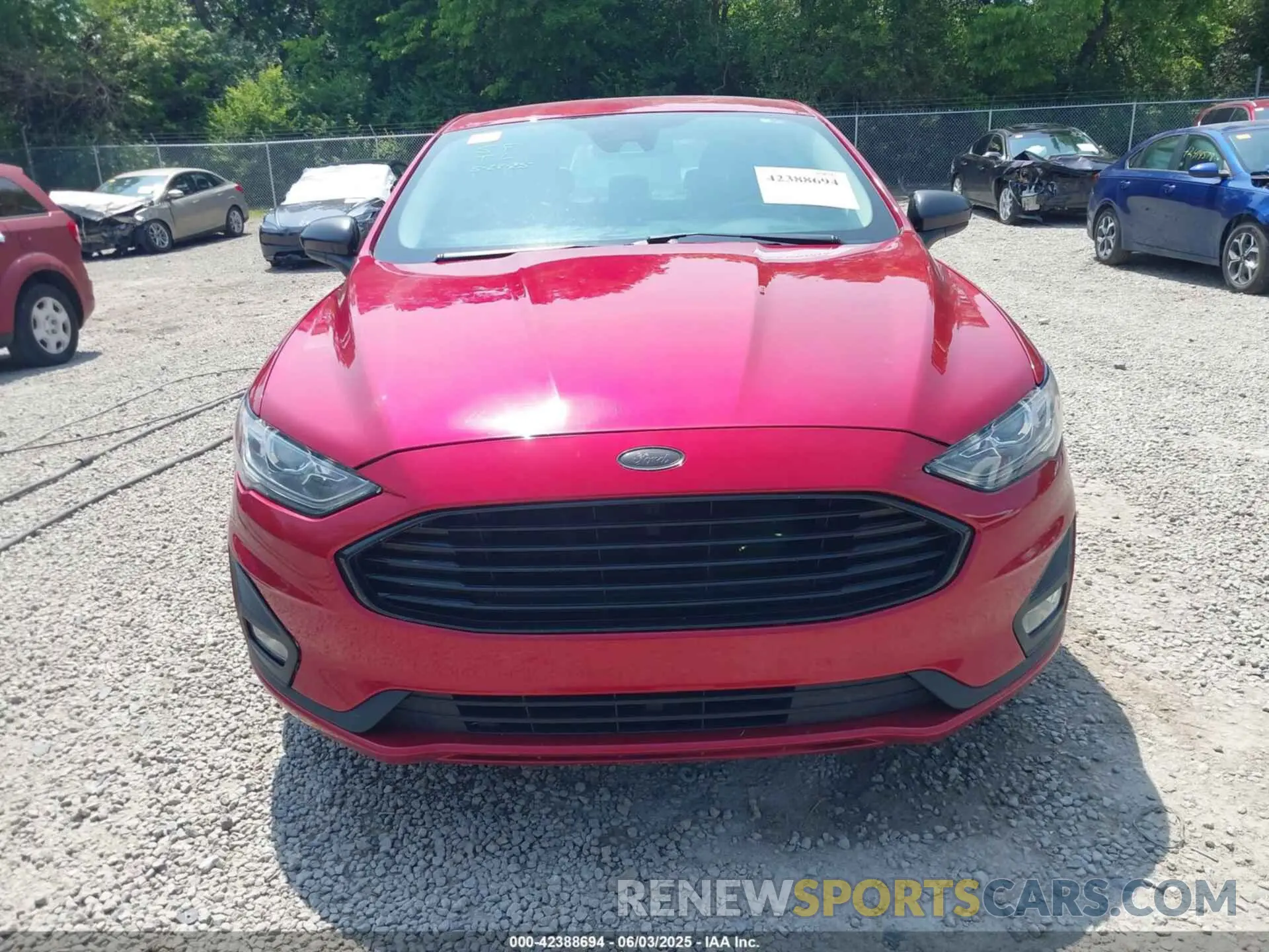 12 Photograph of a damaged car 3FA6P0HD0LR260647 FORD FUSION 2020
