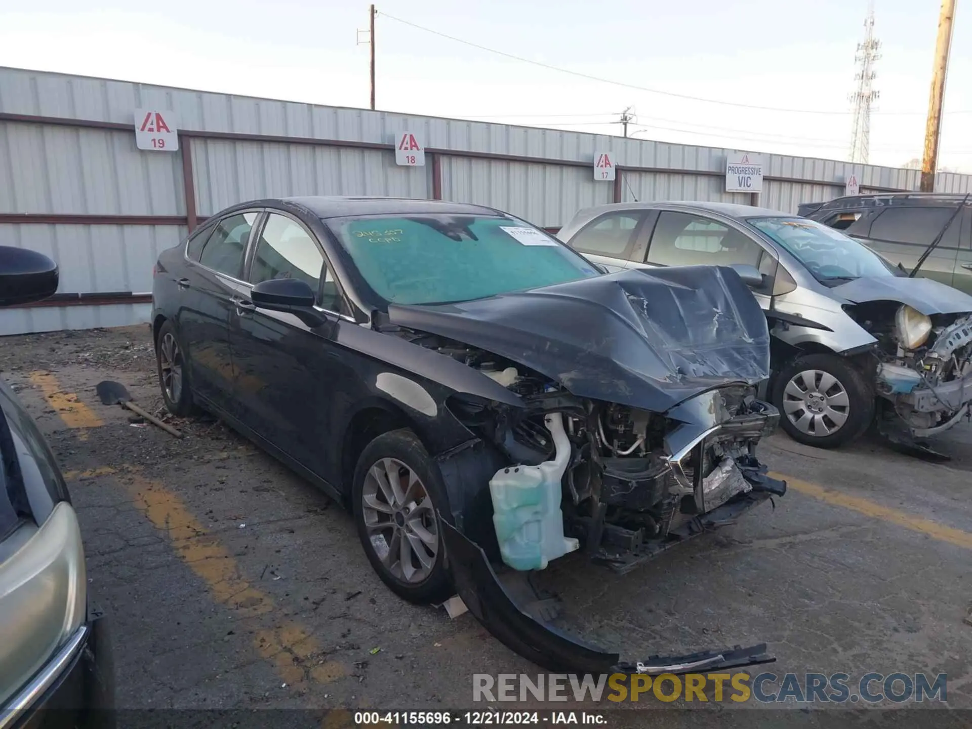1 Photograph of a damaged car 3FA6P0HD0LR262205 FORD FUSION 2020
