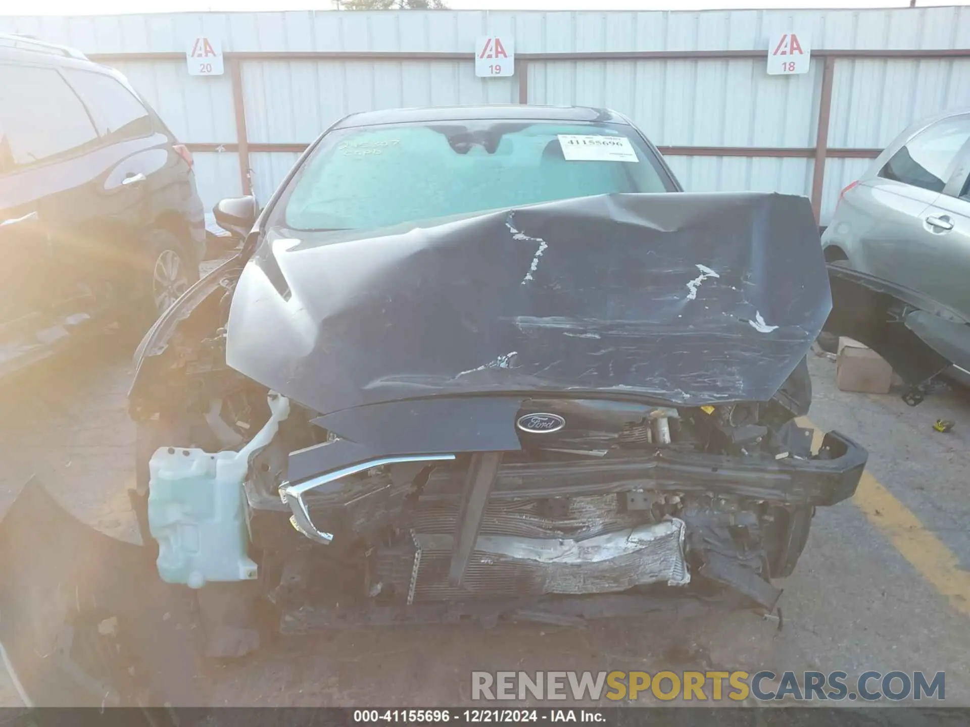 12 Photograph of a damaged car 3FA6P0HD0LR262205 FORD FUSION 2020