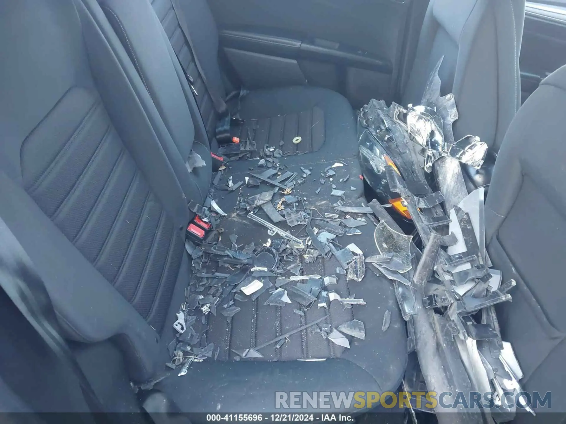 8 Photograph of a damaged car 3FA6P0HD0LR262205 FORD FUSION 2020
