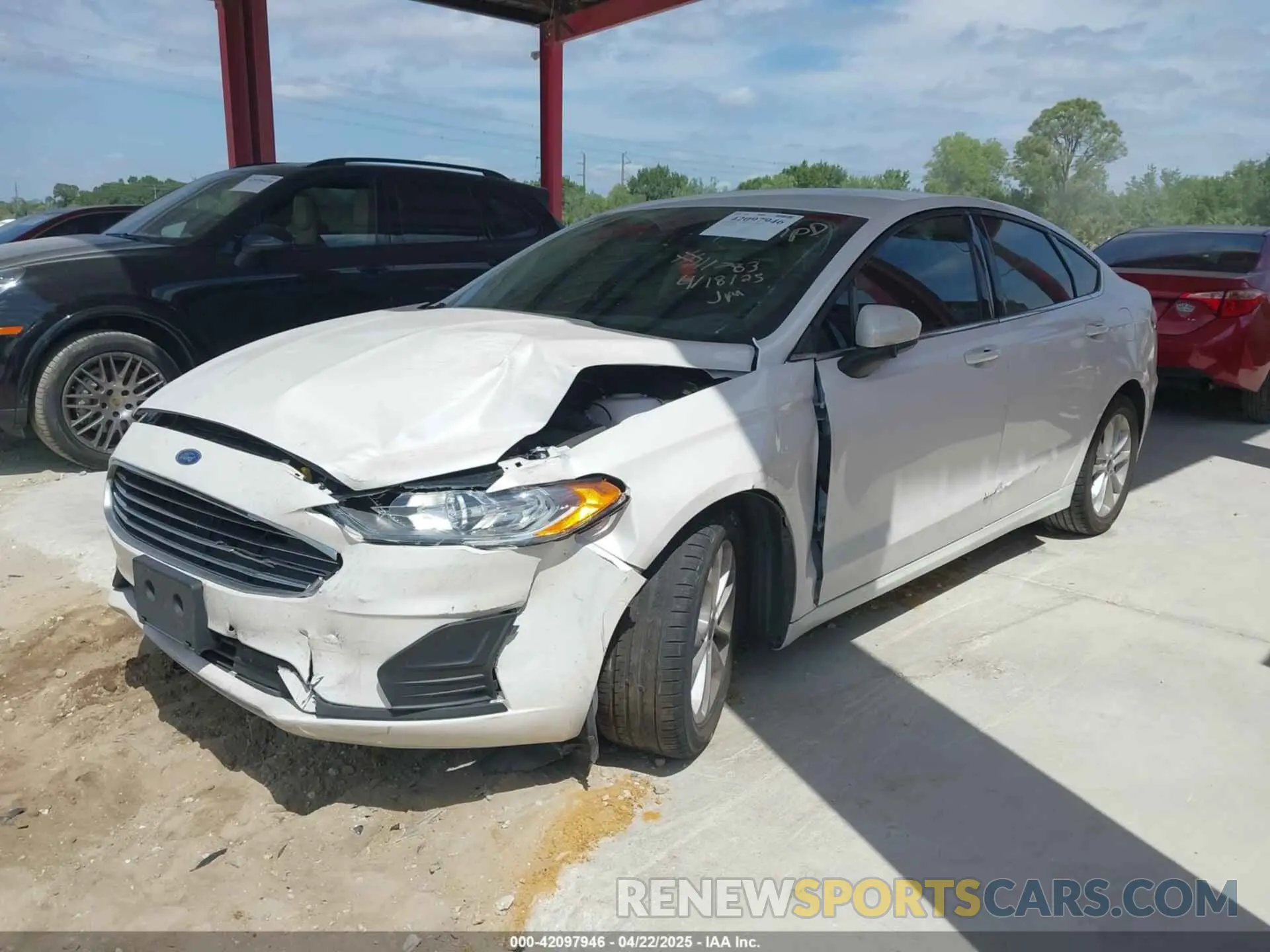 2 Photograph of a damaged car 3FA6P0HD0LR264147 FORD FUSION 2020