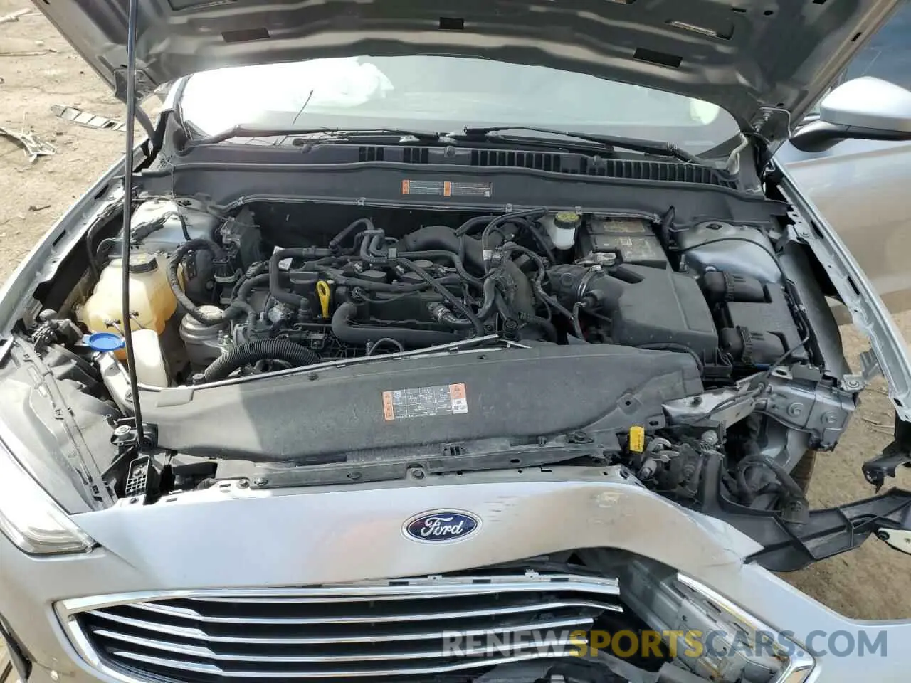 13 Photograph of a damaged car 3FA6P0HD1LR107923 FORD FUSION 2020