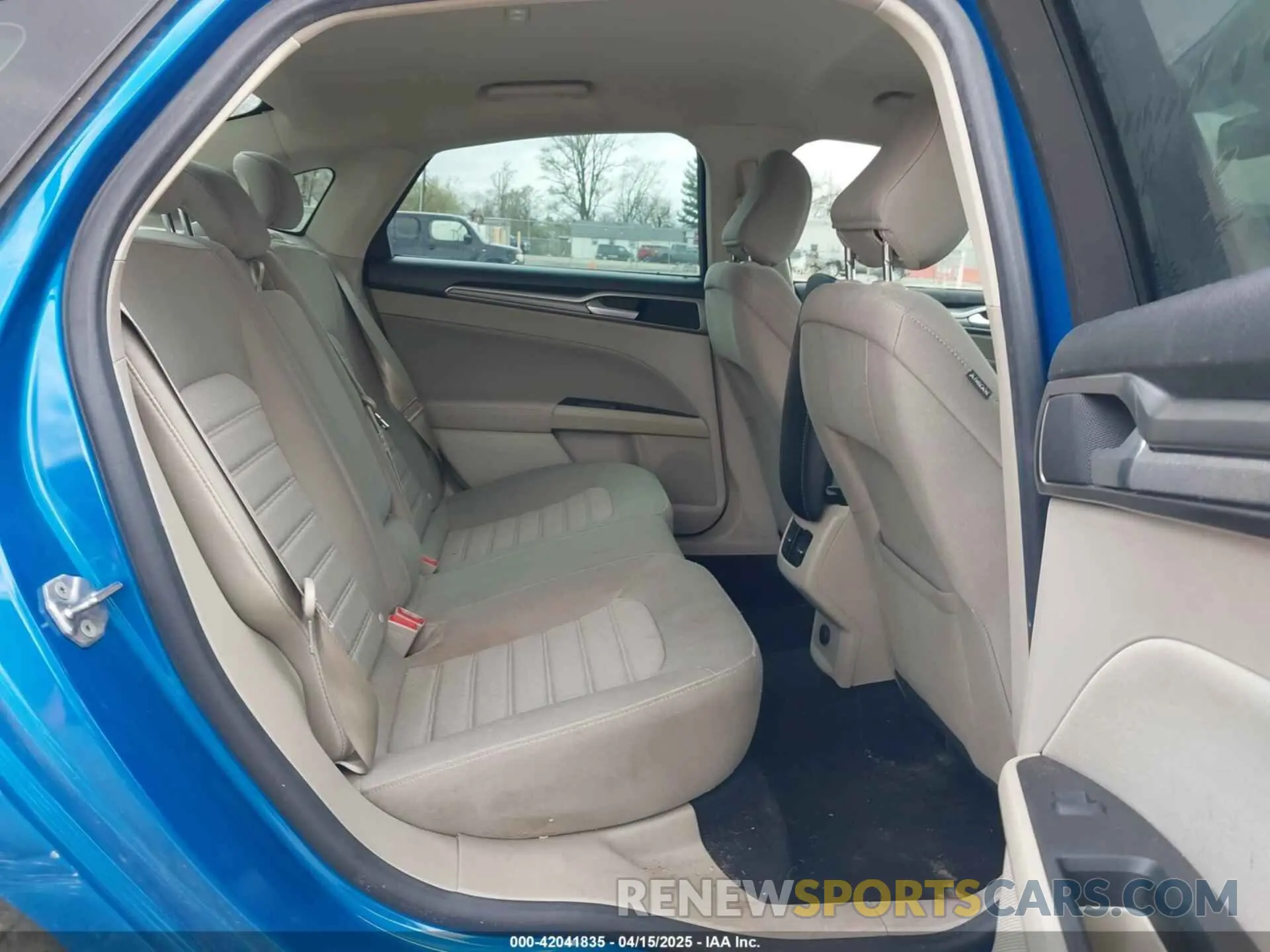 8 Photograph of a damaged car 3FA6P0HD1LR113740 FORD FUSION 2020