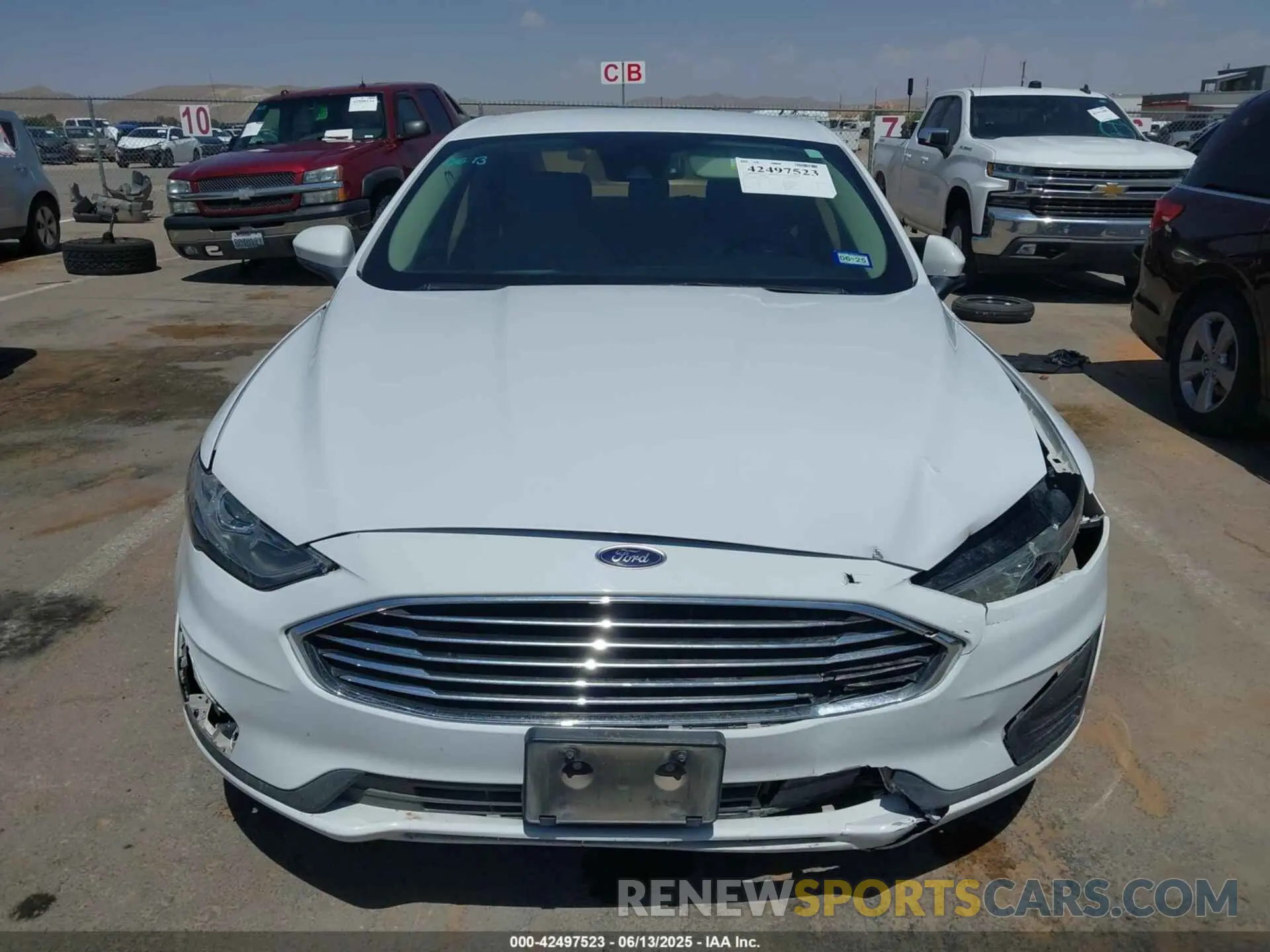 12 Photograph of a damaged car 3FA6P0HD1LR168835 FORD FUSION 2020