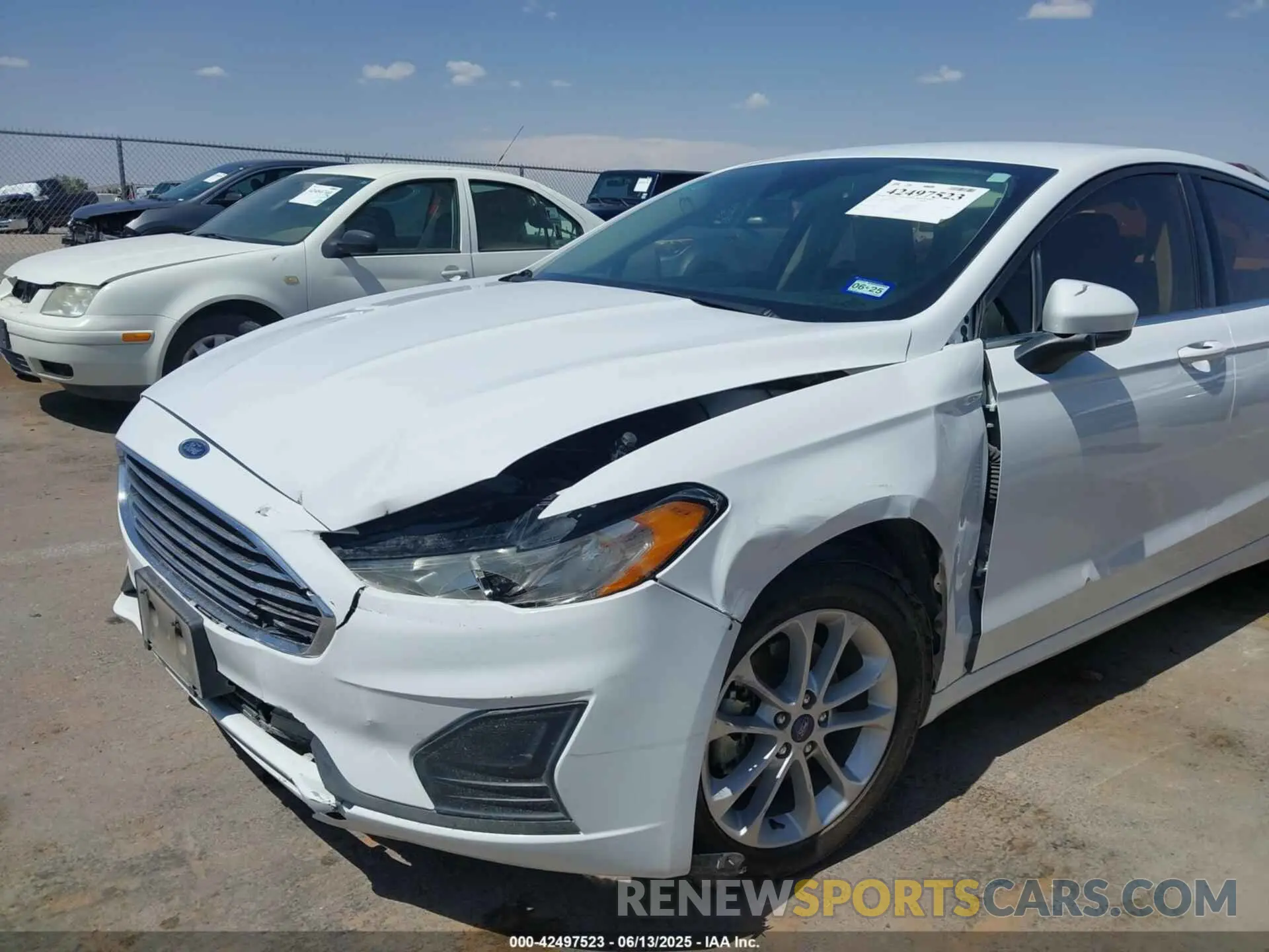 6 Photograph of a damaged car 3FA6P0HD1LR168835 FORD FUSION 2020