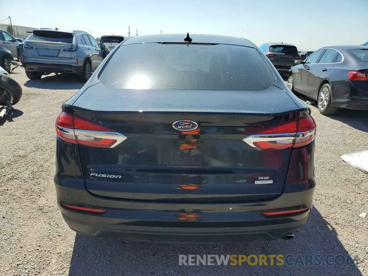 6 Photograph of a damaged car 3FA6P0HD1LR169399 FORD FUSION 2020