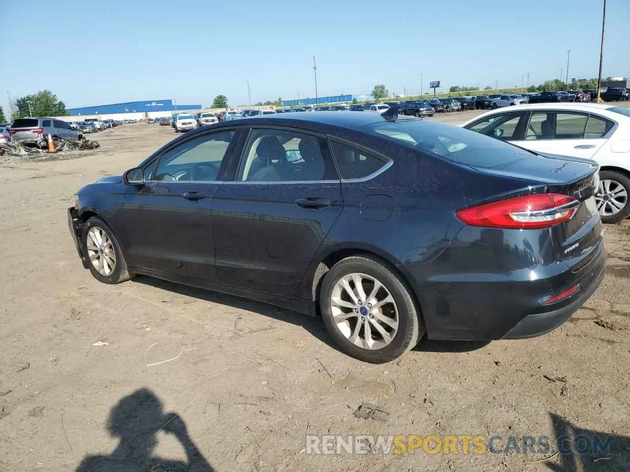 2 Photograph of a damaged car 3FA6P0HD1LR186929 FORD FUSION 2020