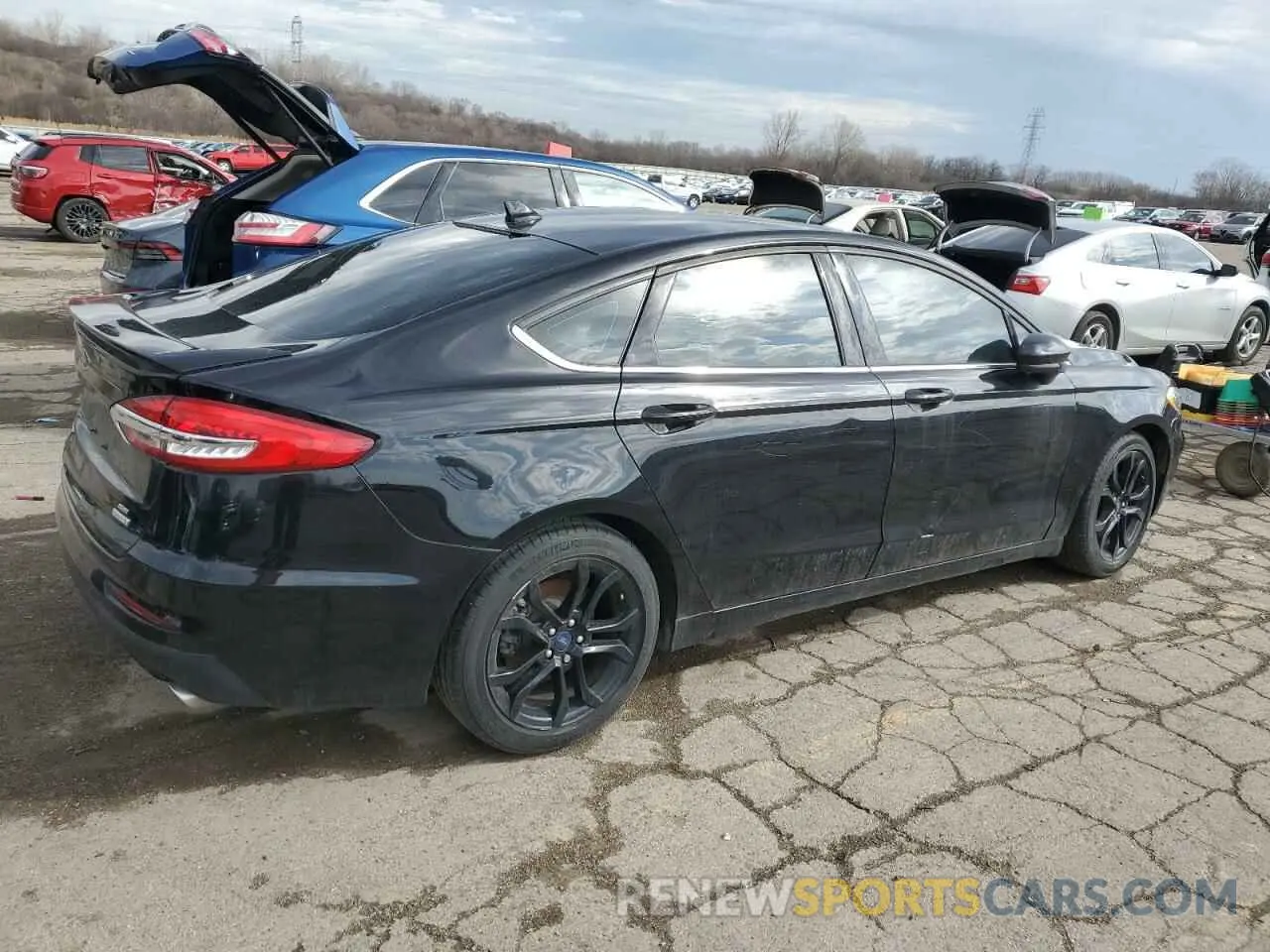 3 Photograph of a damaged car 3FA6P0HD1LR223820 FORD FUSION 2020