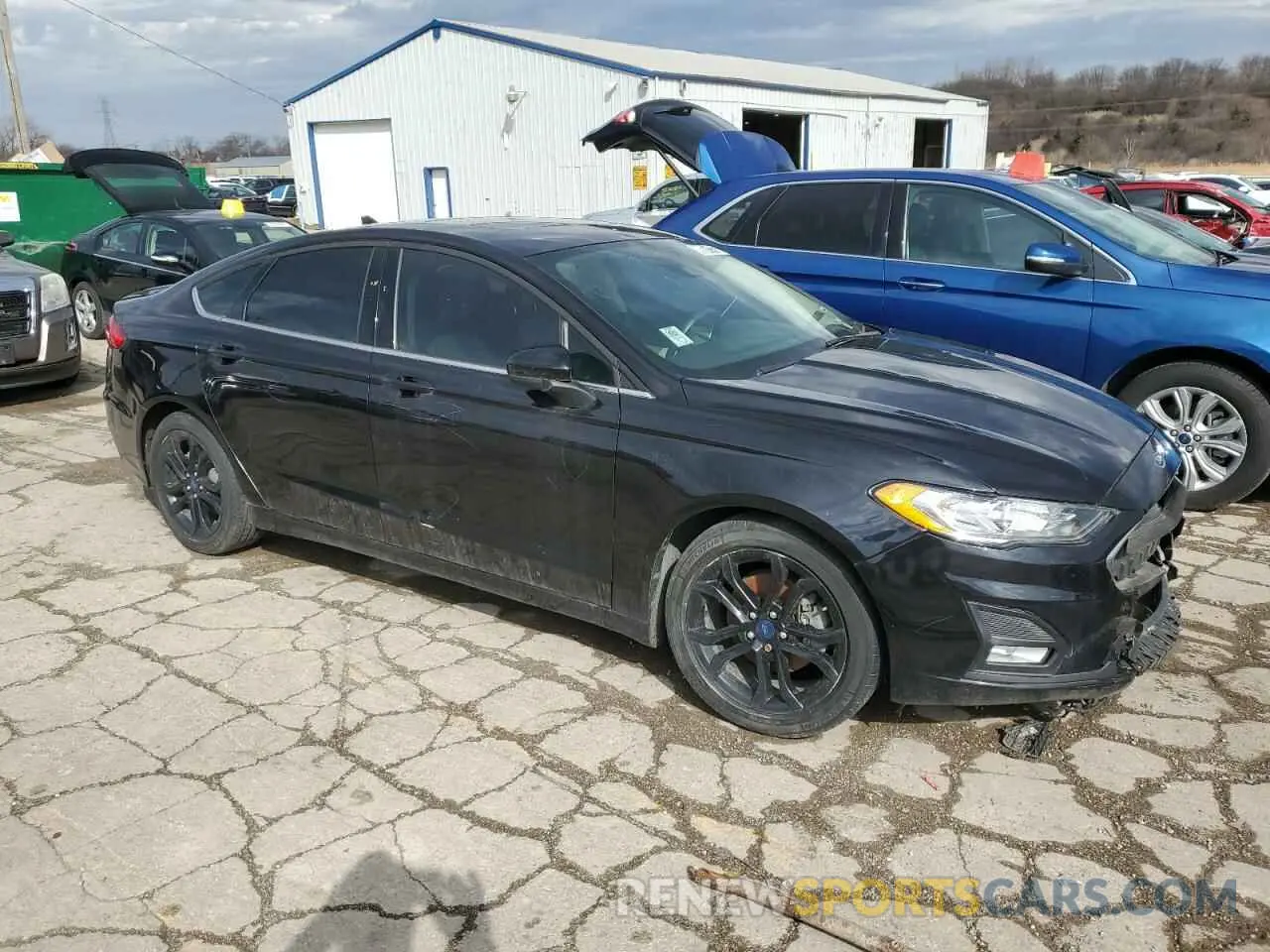 4 Photograph of a damaged car 3FA6P0HD1LR223820 FORD FUSION 2020